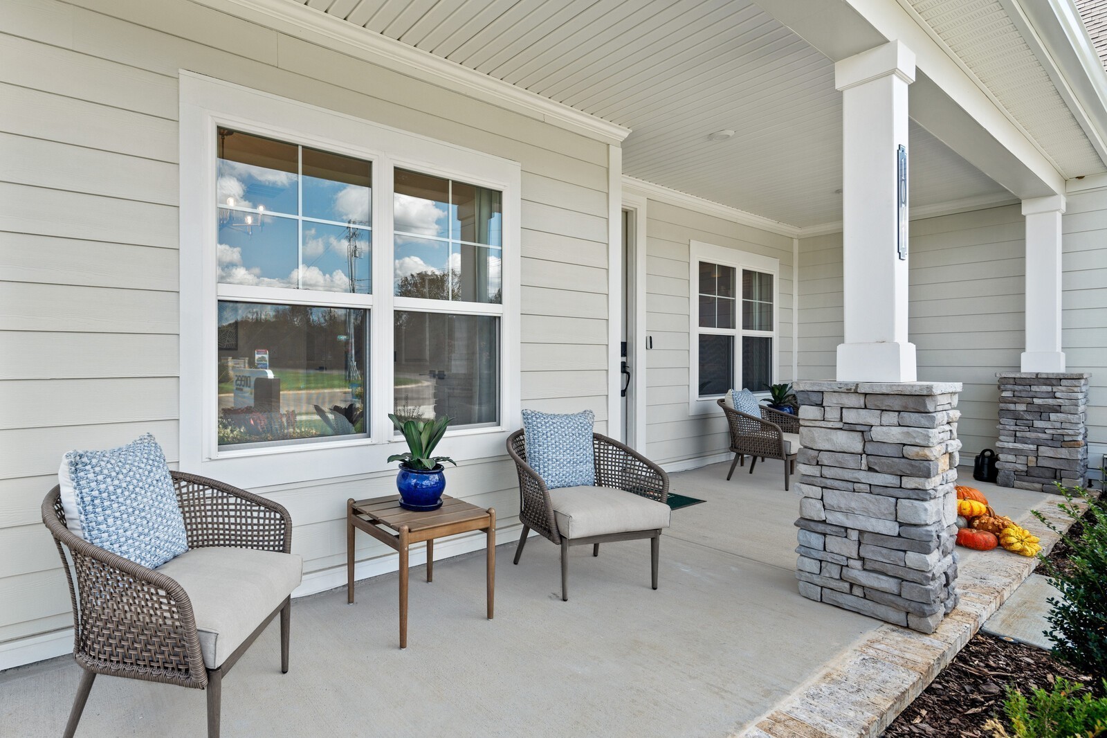 102 Cedarstone Drive
