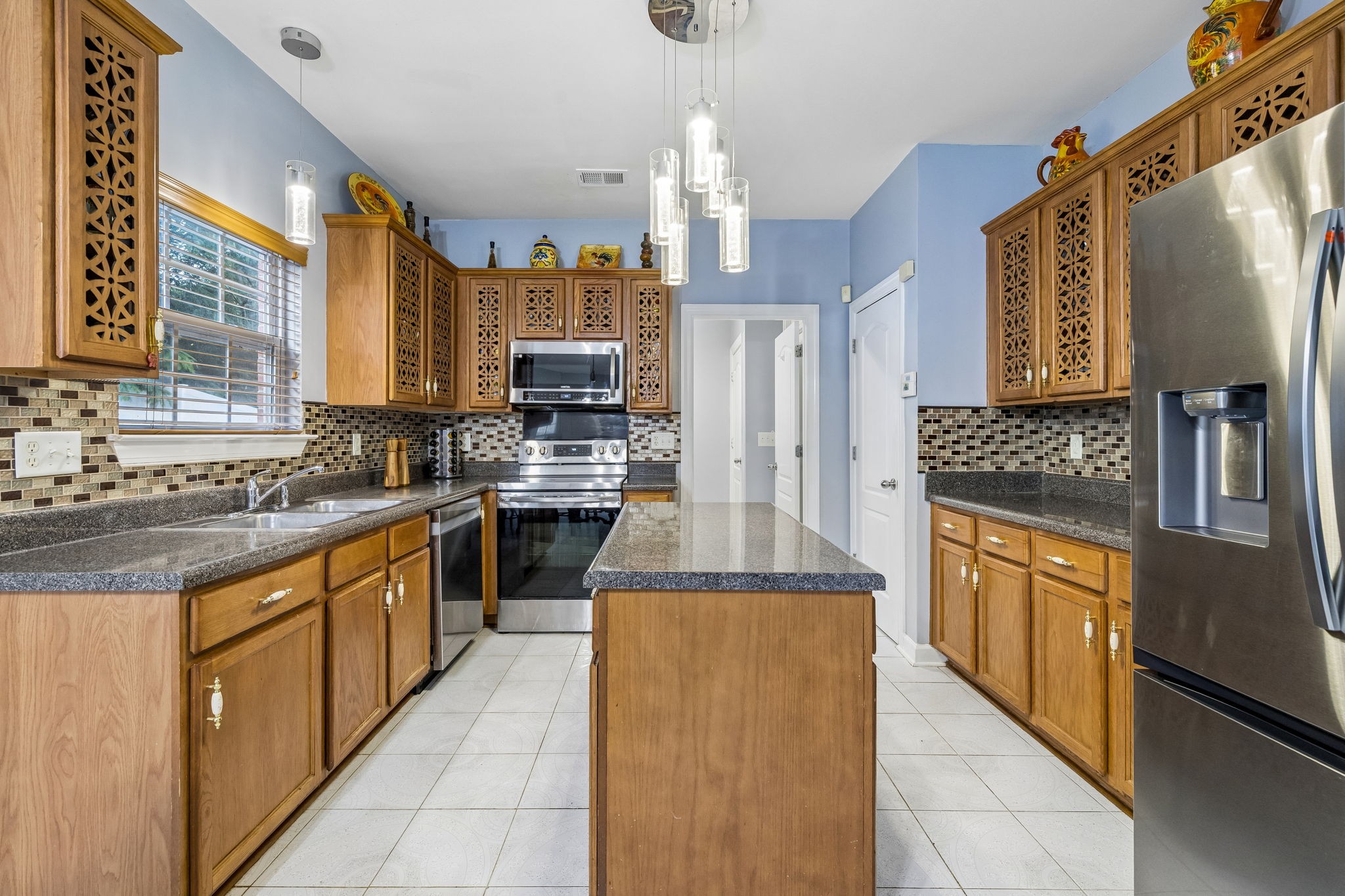 2133 Christina Ct