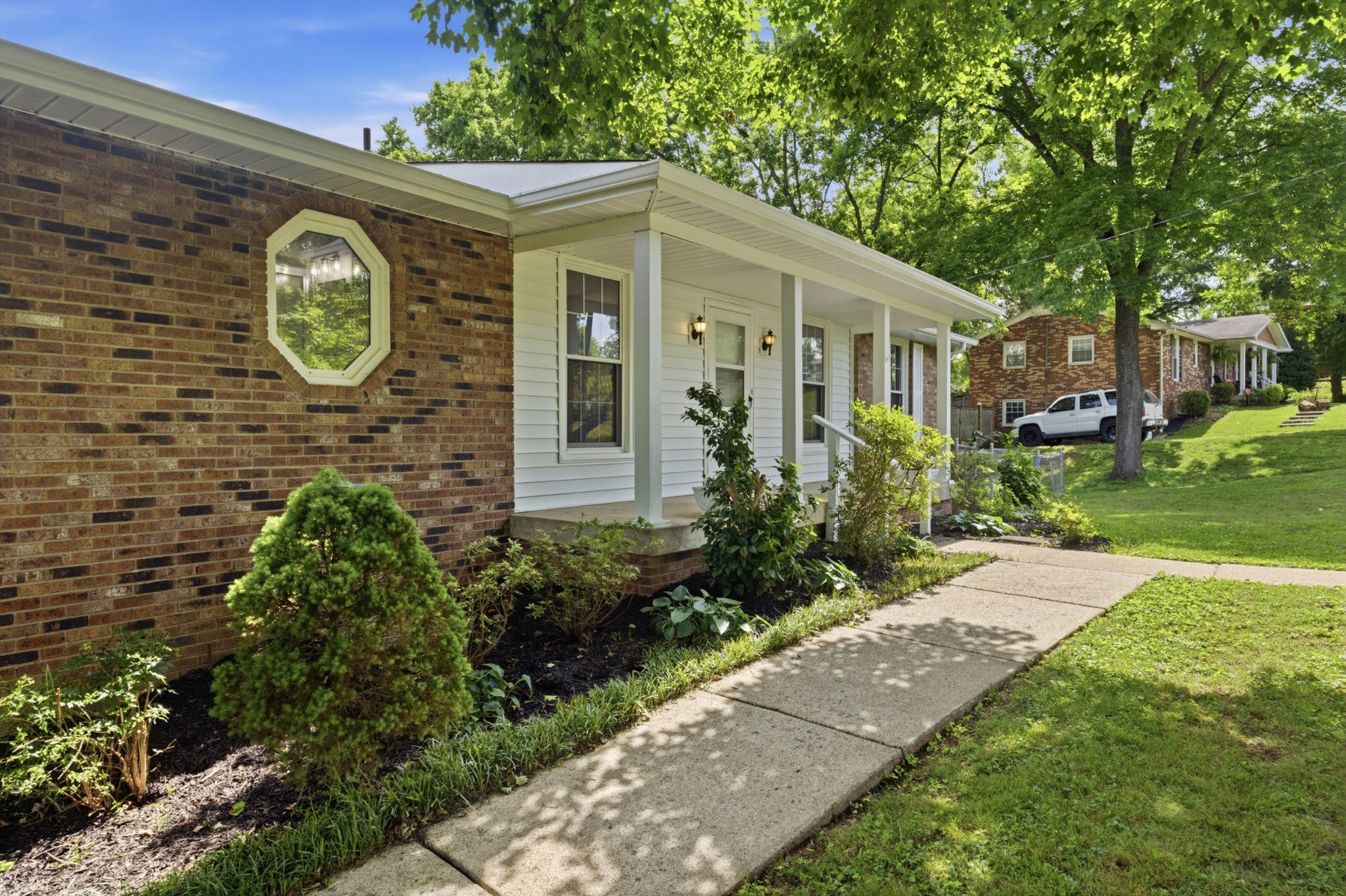 135 Gatone Dr