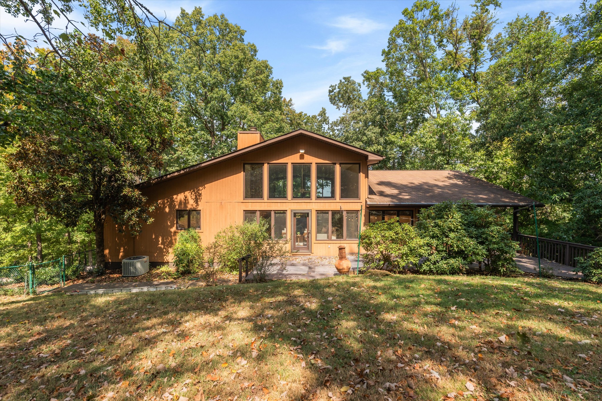114 Forrest Valley Ct
