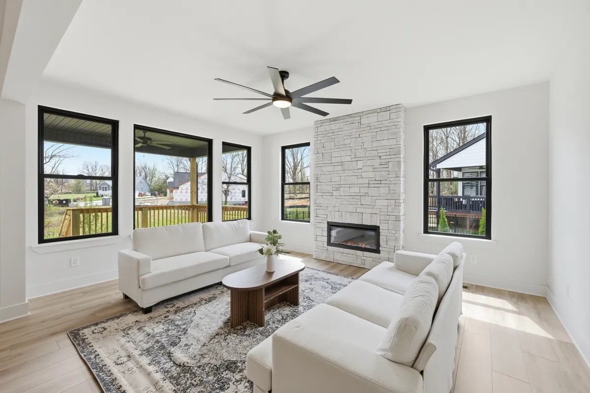 204 Trefethen Dr