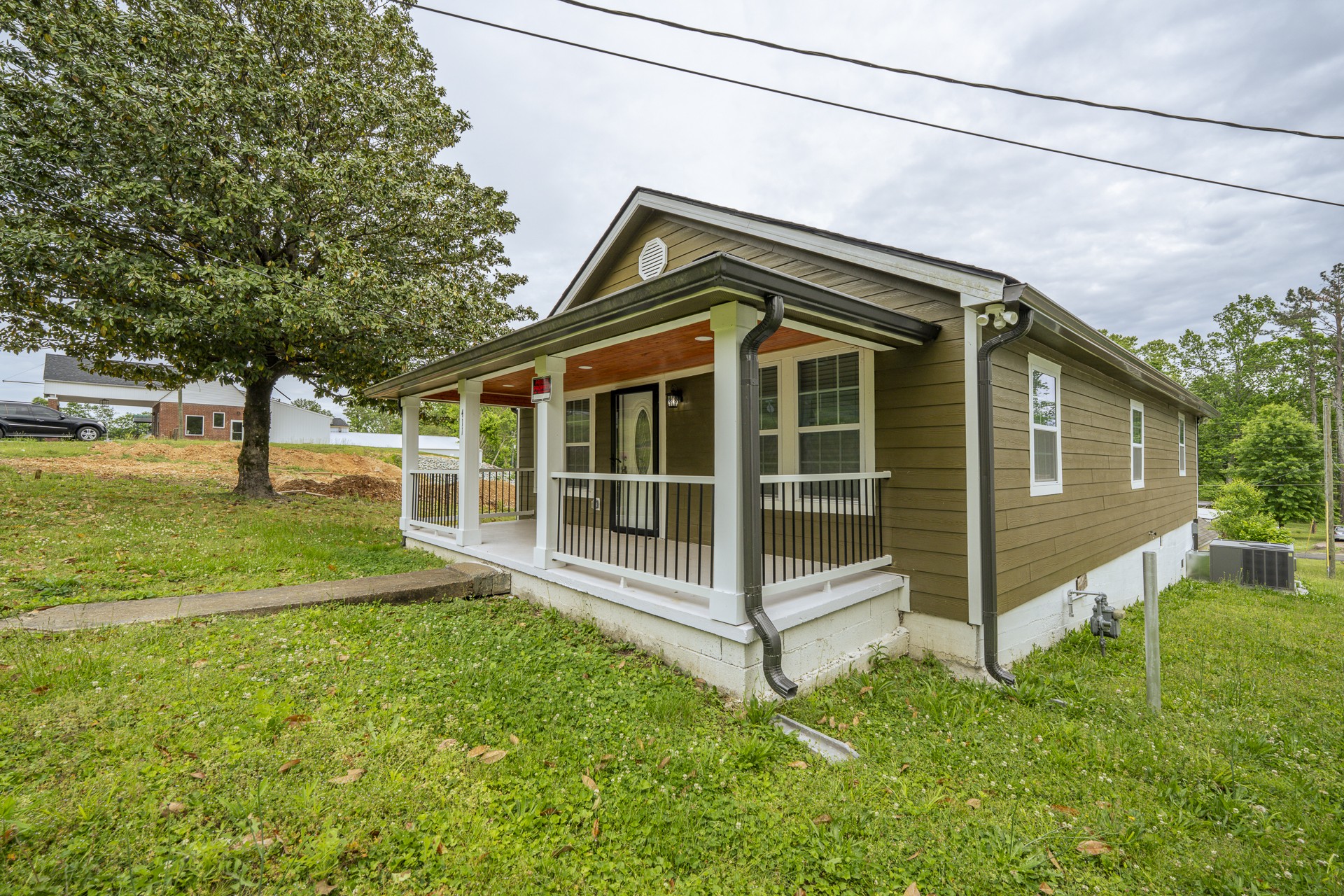 411 Highway 64, W