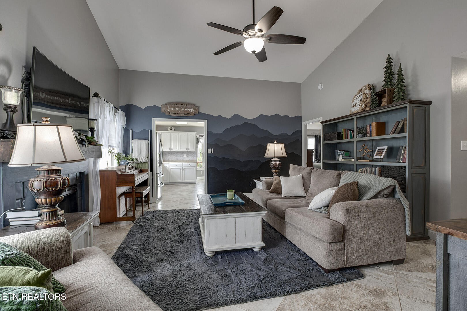 101 Poteau Trace