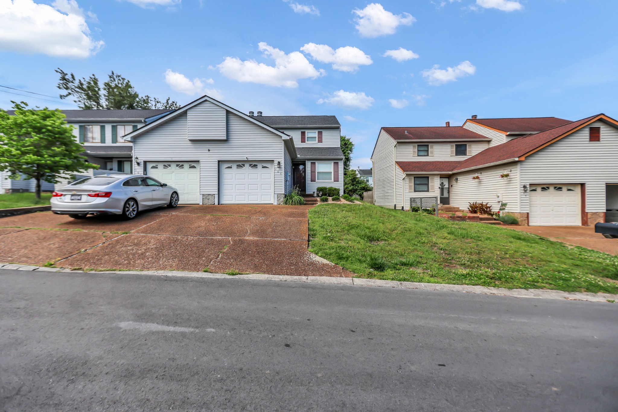 107 Maple Way, N