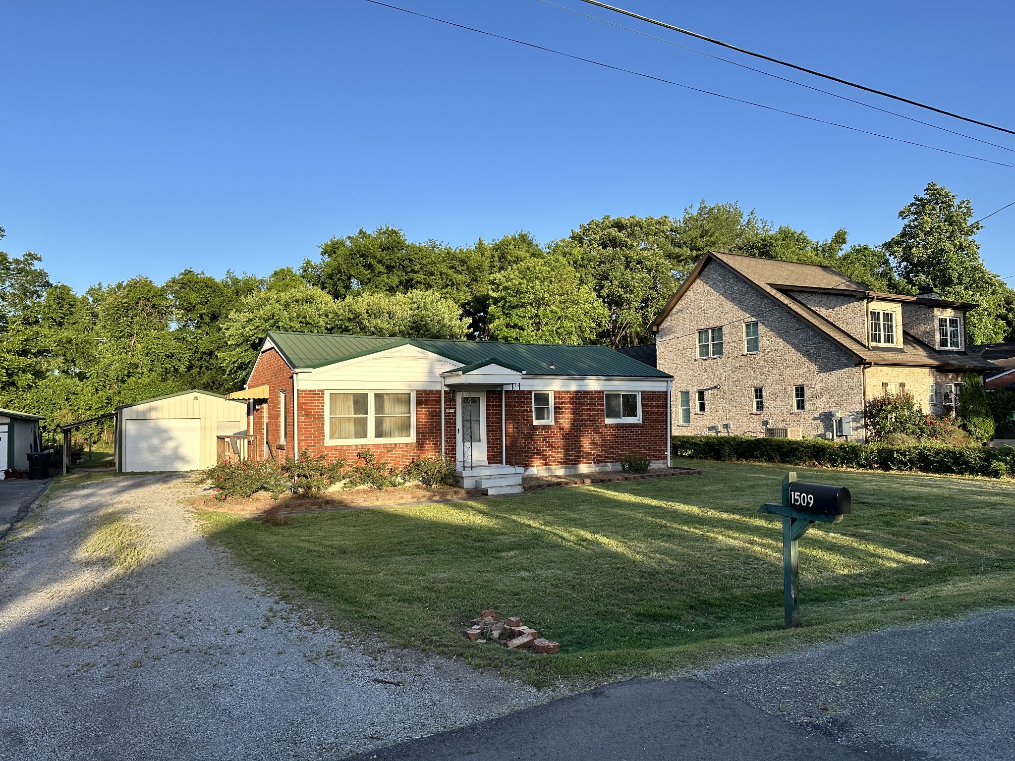 1509 Sunset Dr