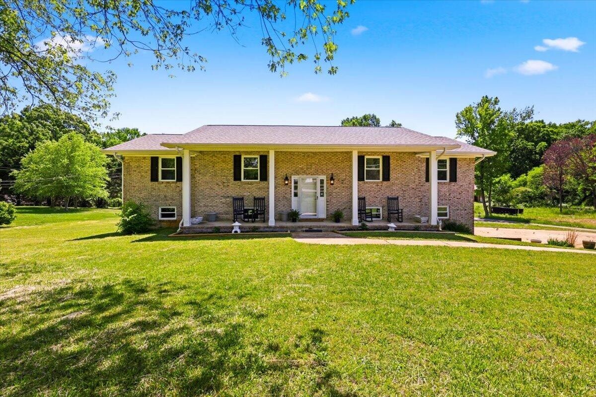 9103 Bay Drive
