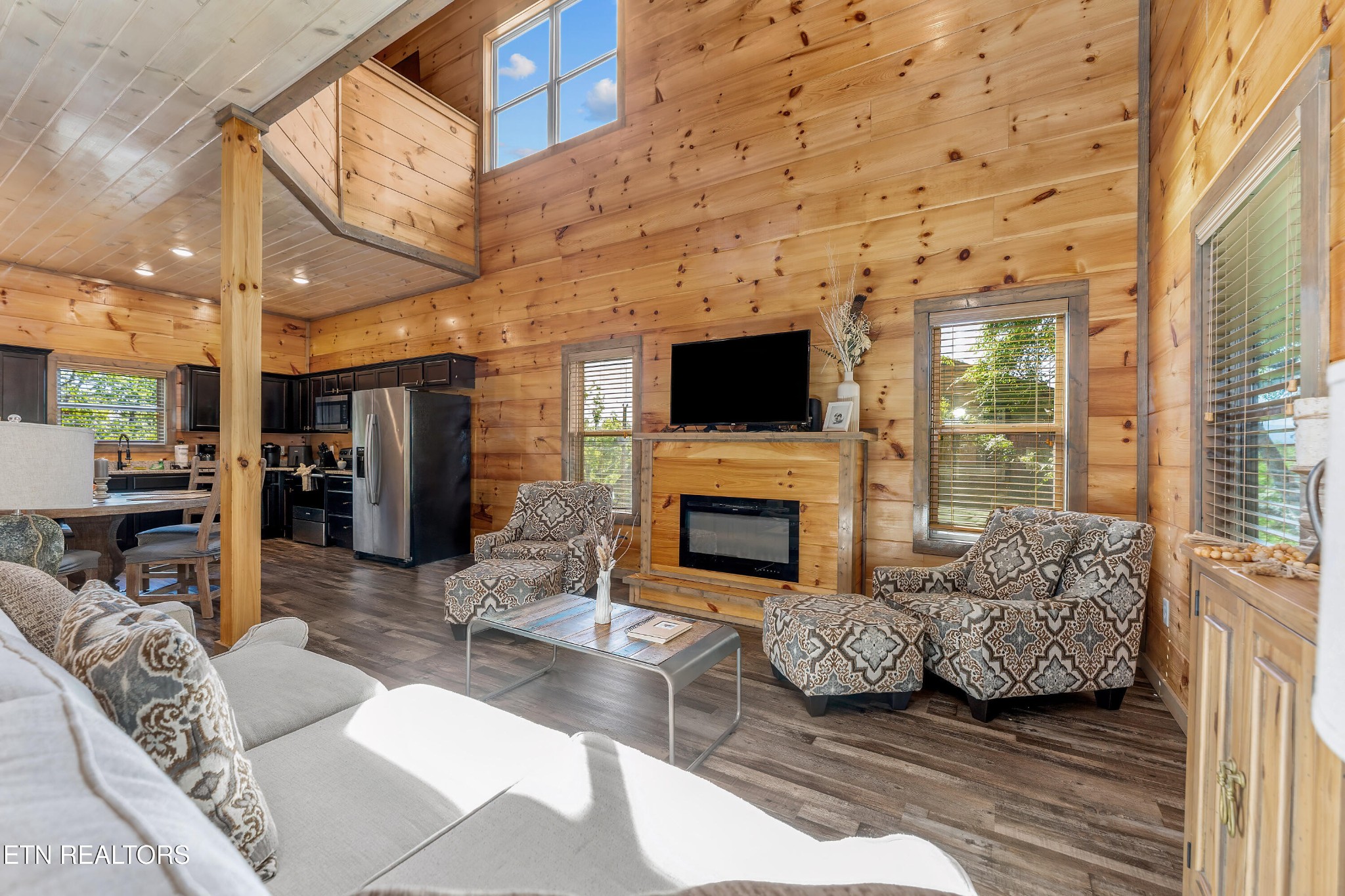 2127 Eagle Feather Drive