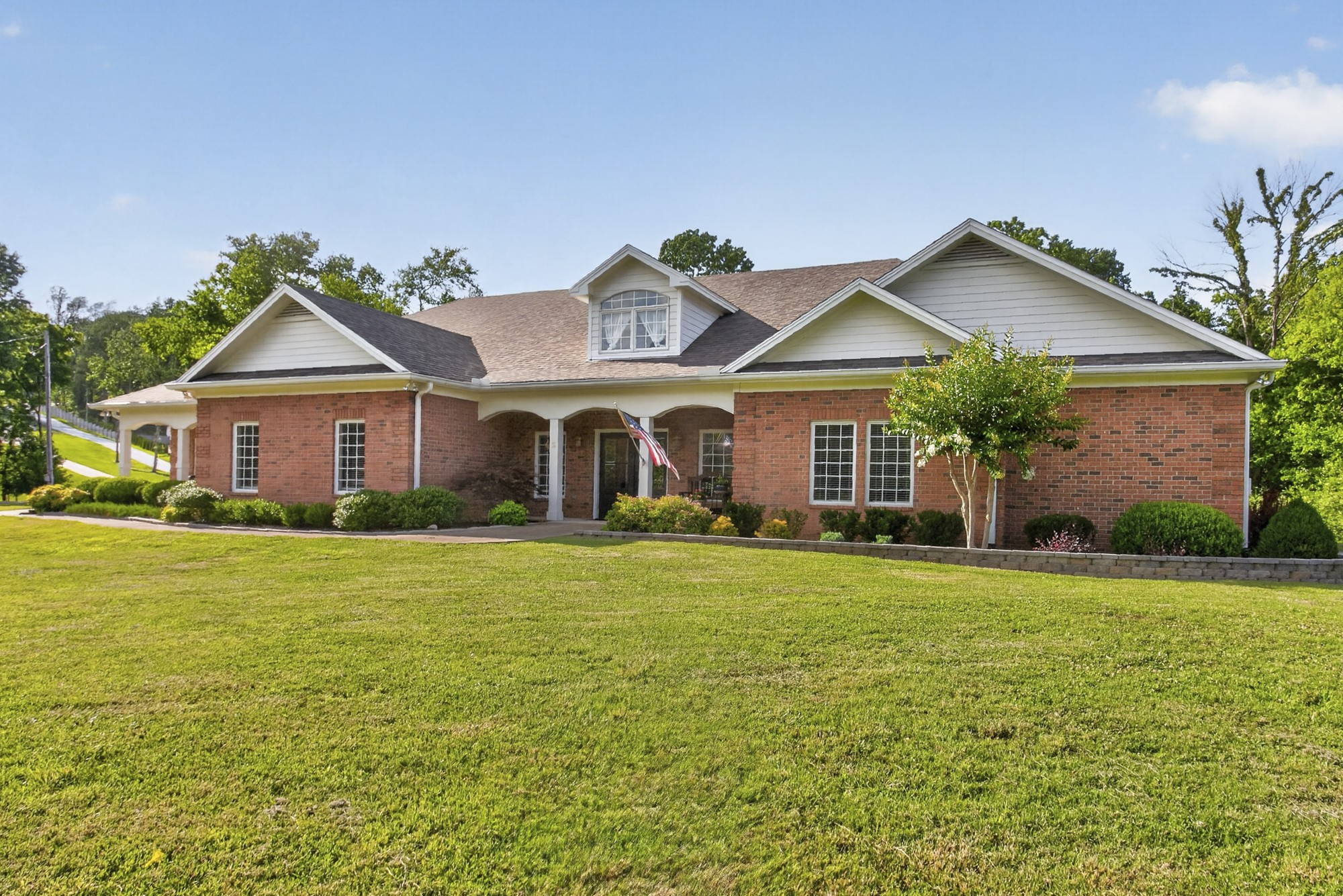 1030 Parsons Way