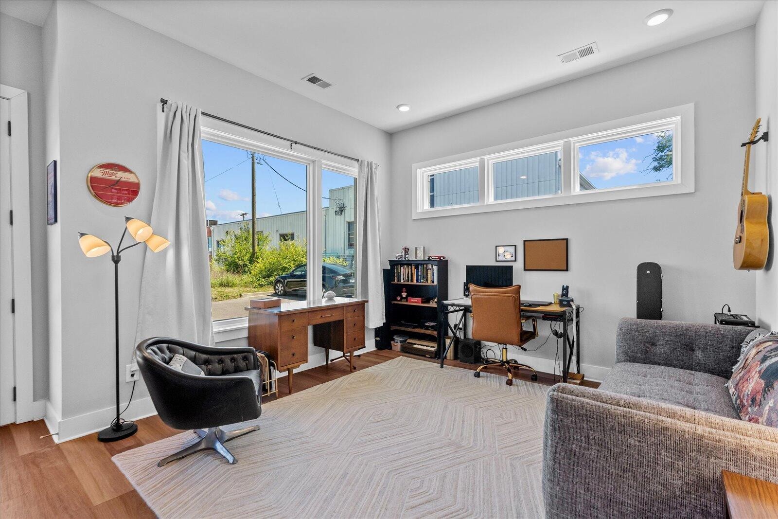 697 Burnside Place