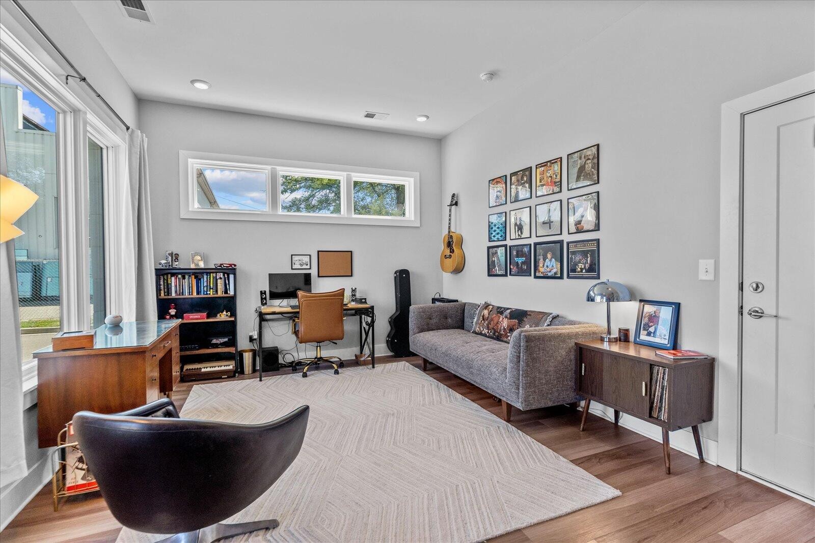697 Burnside Place