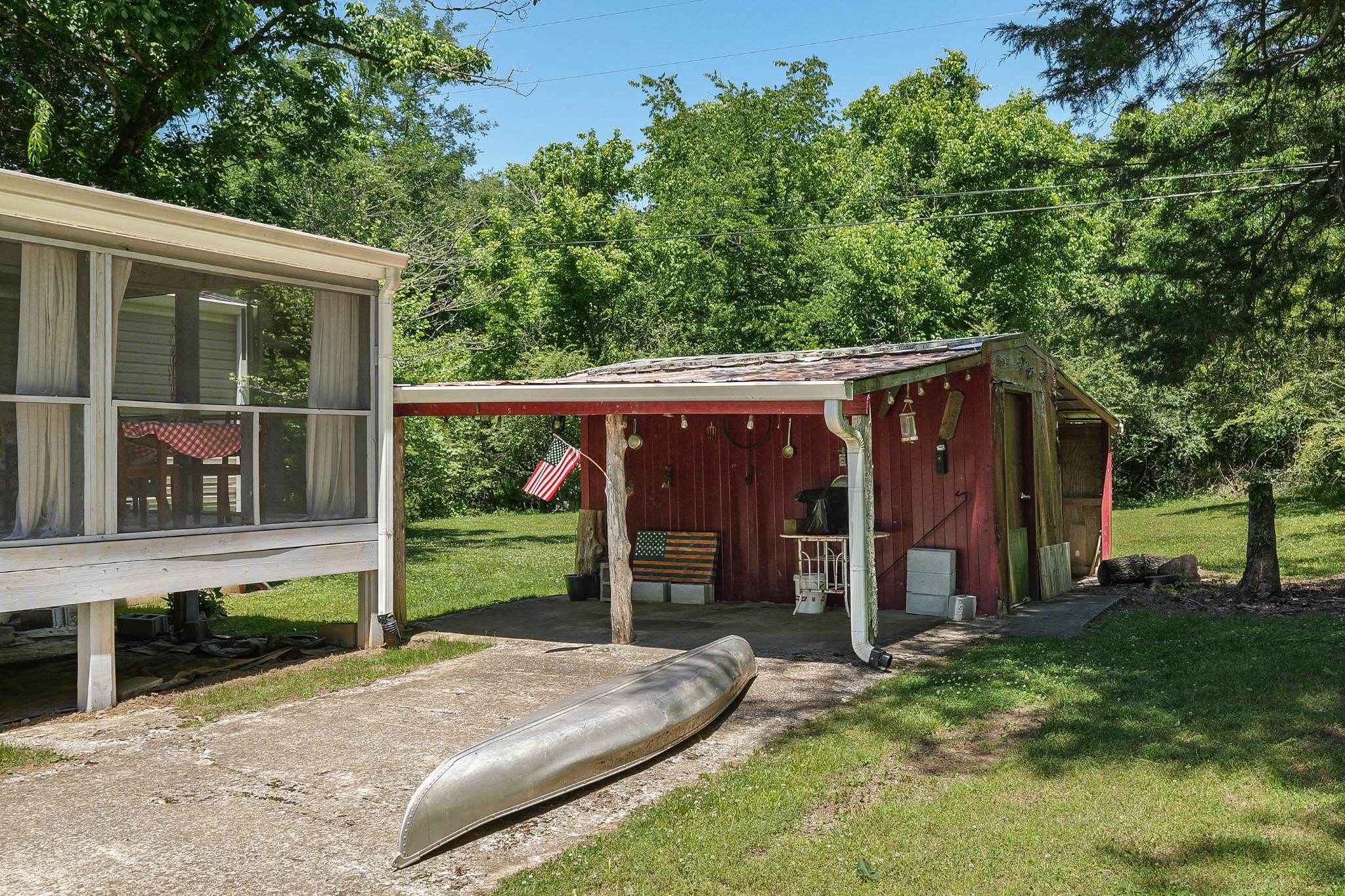 21 Lincoln Lake Rd