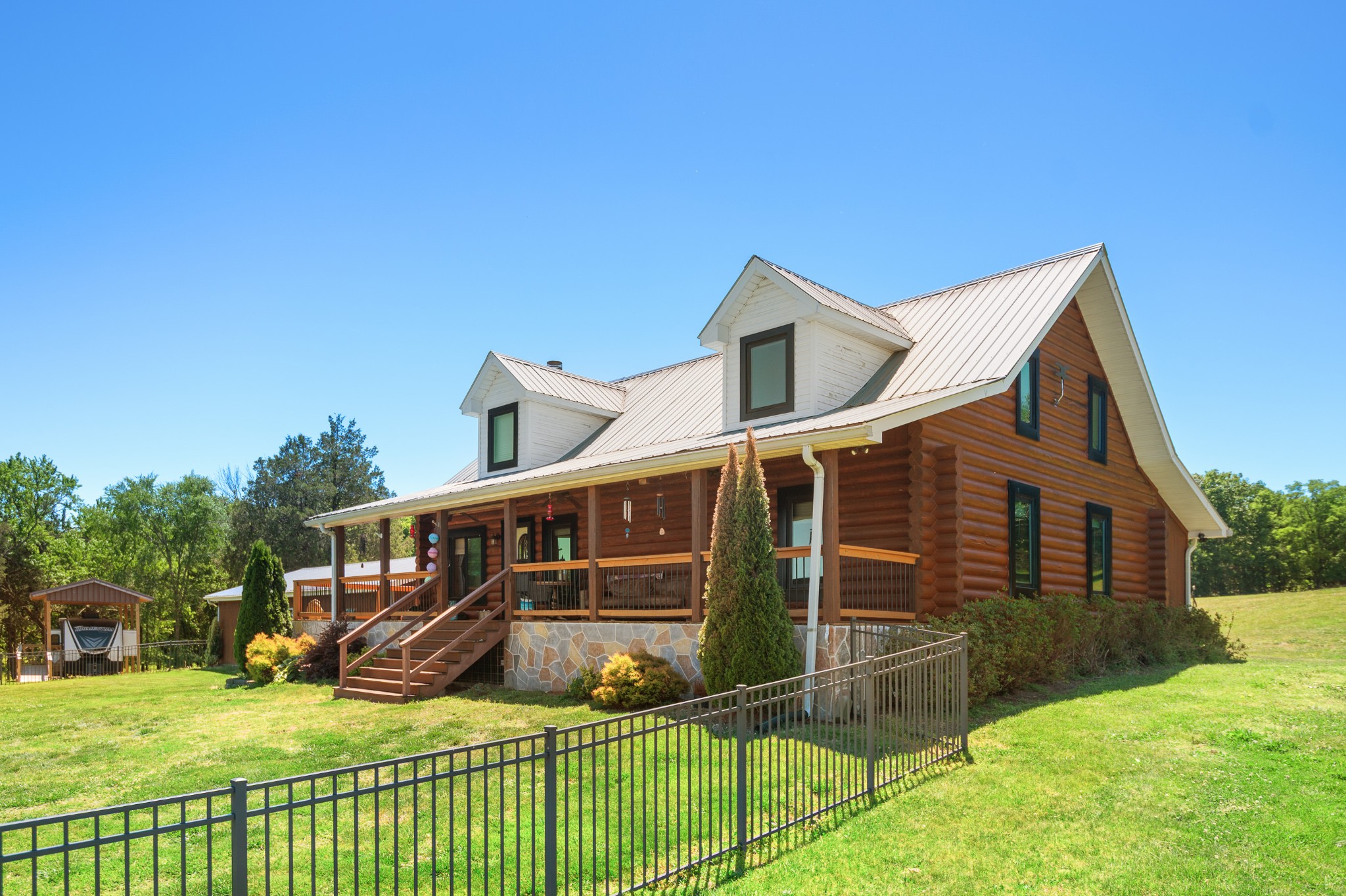 642 Beach Bottom Rd