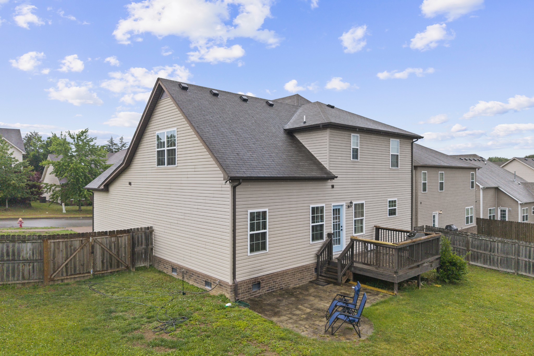 874 Daybreak Dr