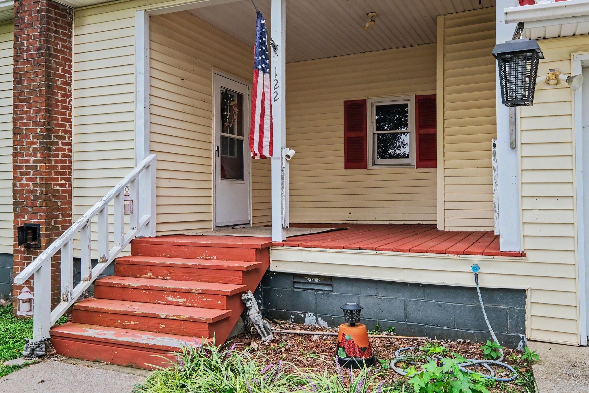 122 Dorris Rd