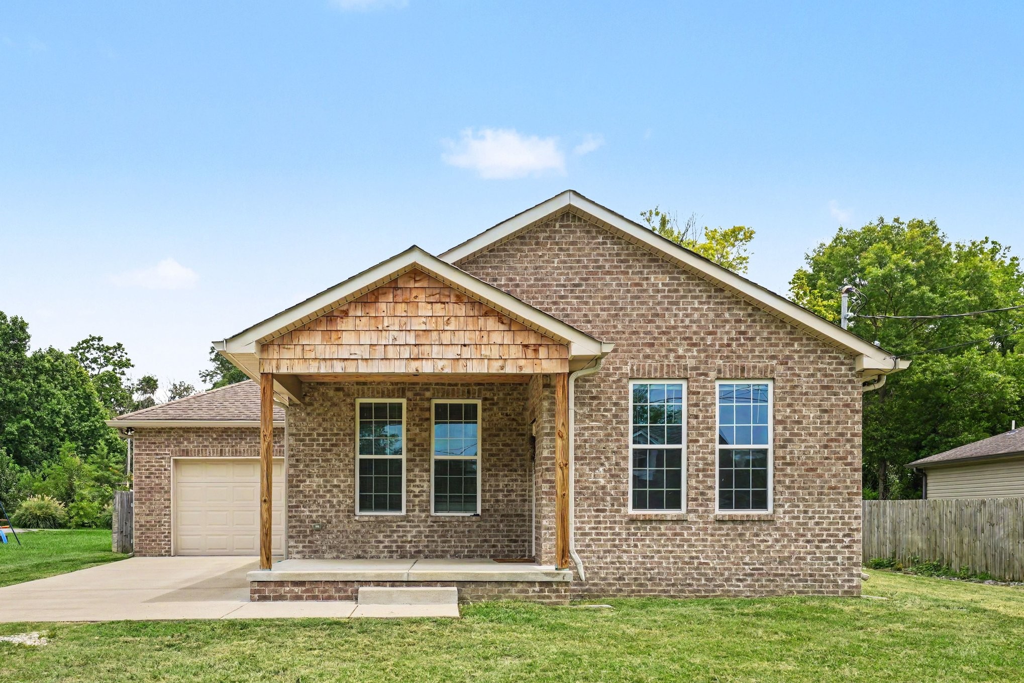 131 Richland Ave