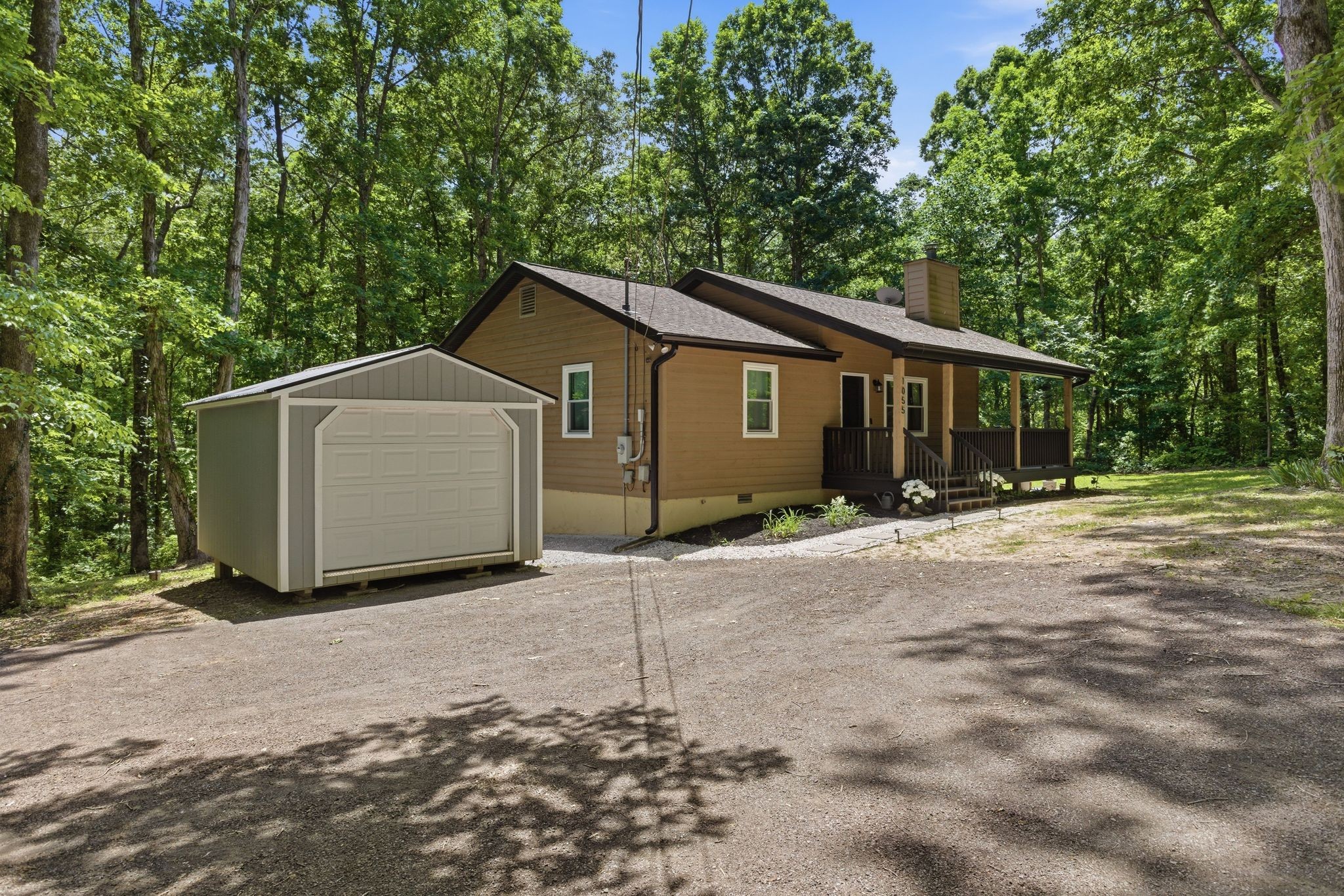 1055 Lonesome Pine Rd