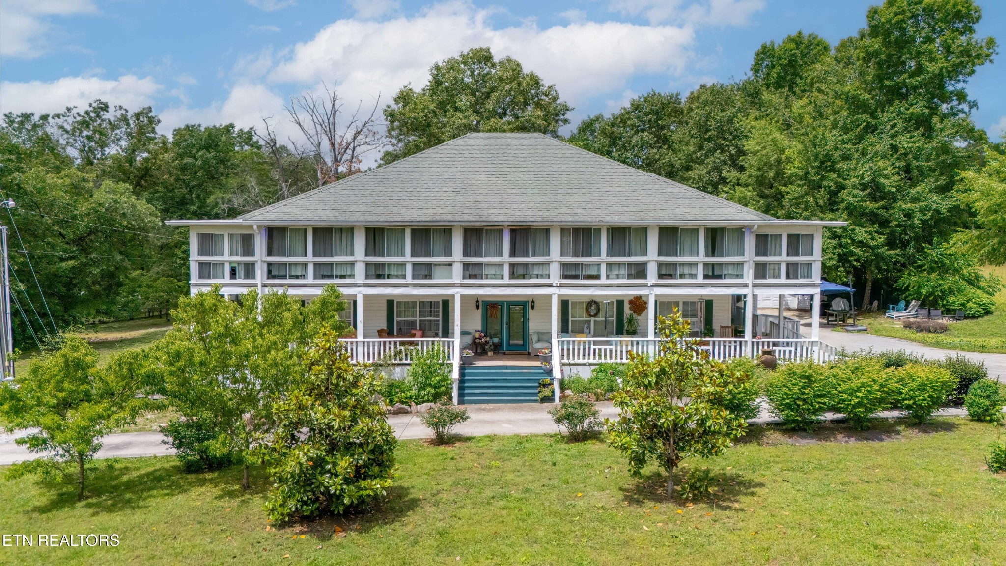 34 Rozzel Rd