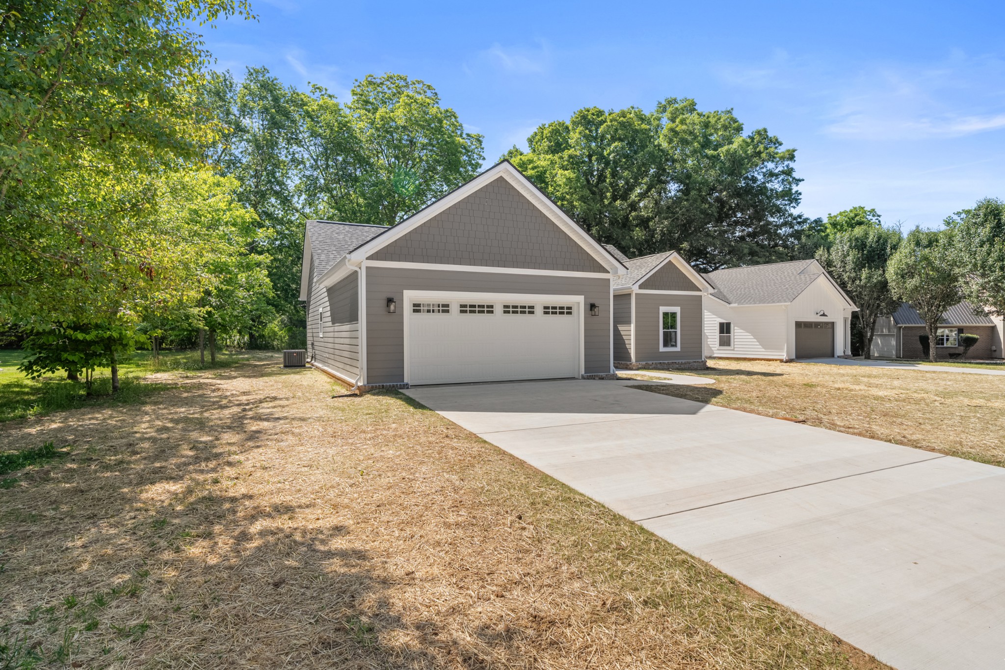 253 Brookfield Cir