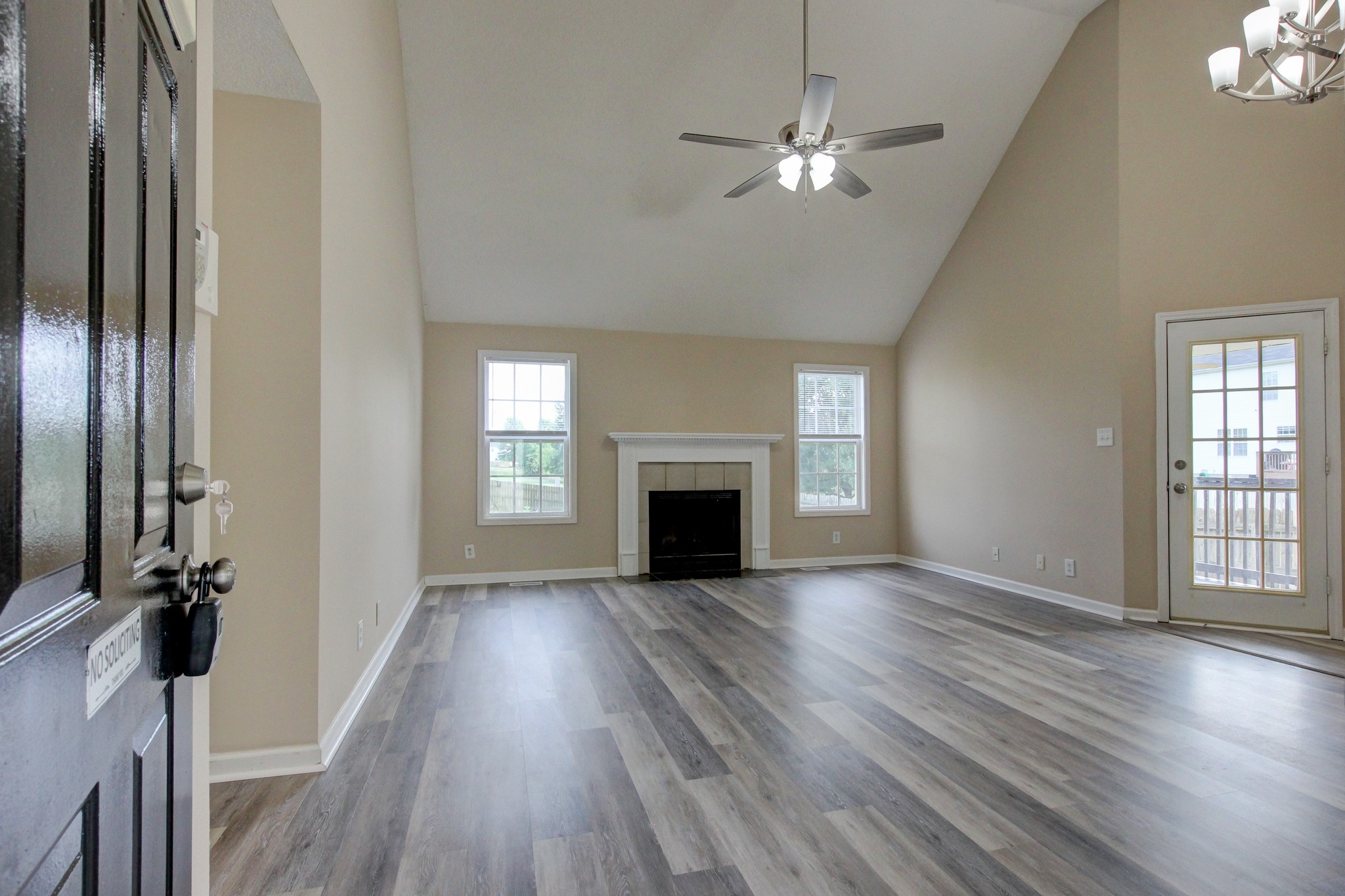1356 Meredith Way