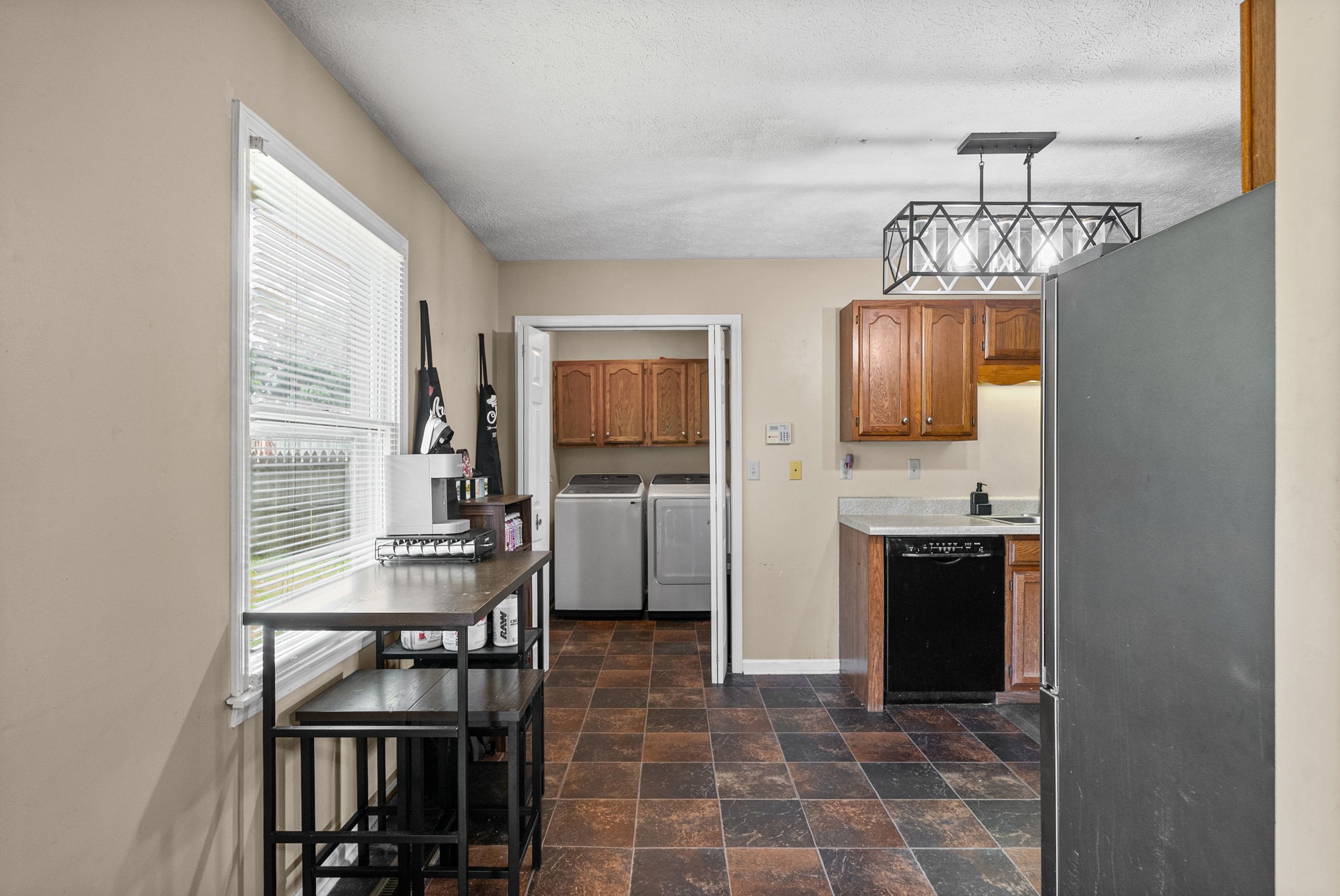 535 Fox Chase Ct