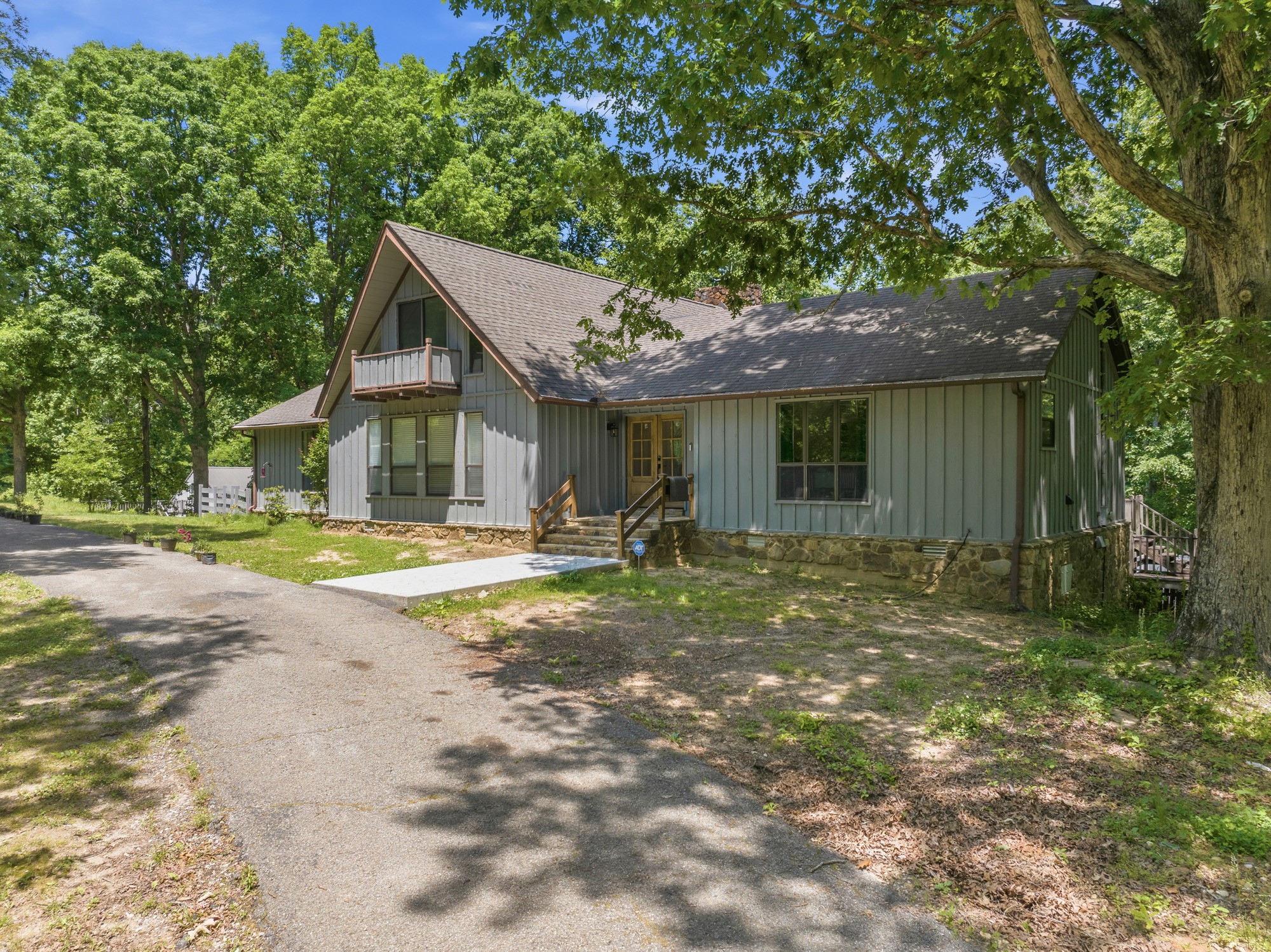 4110 Corinth Rd