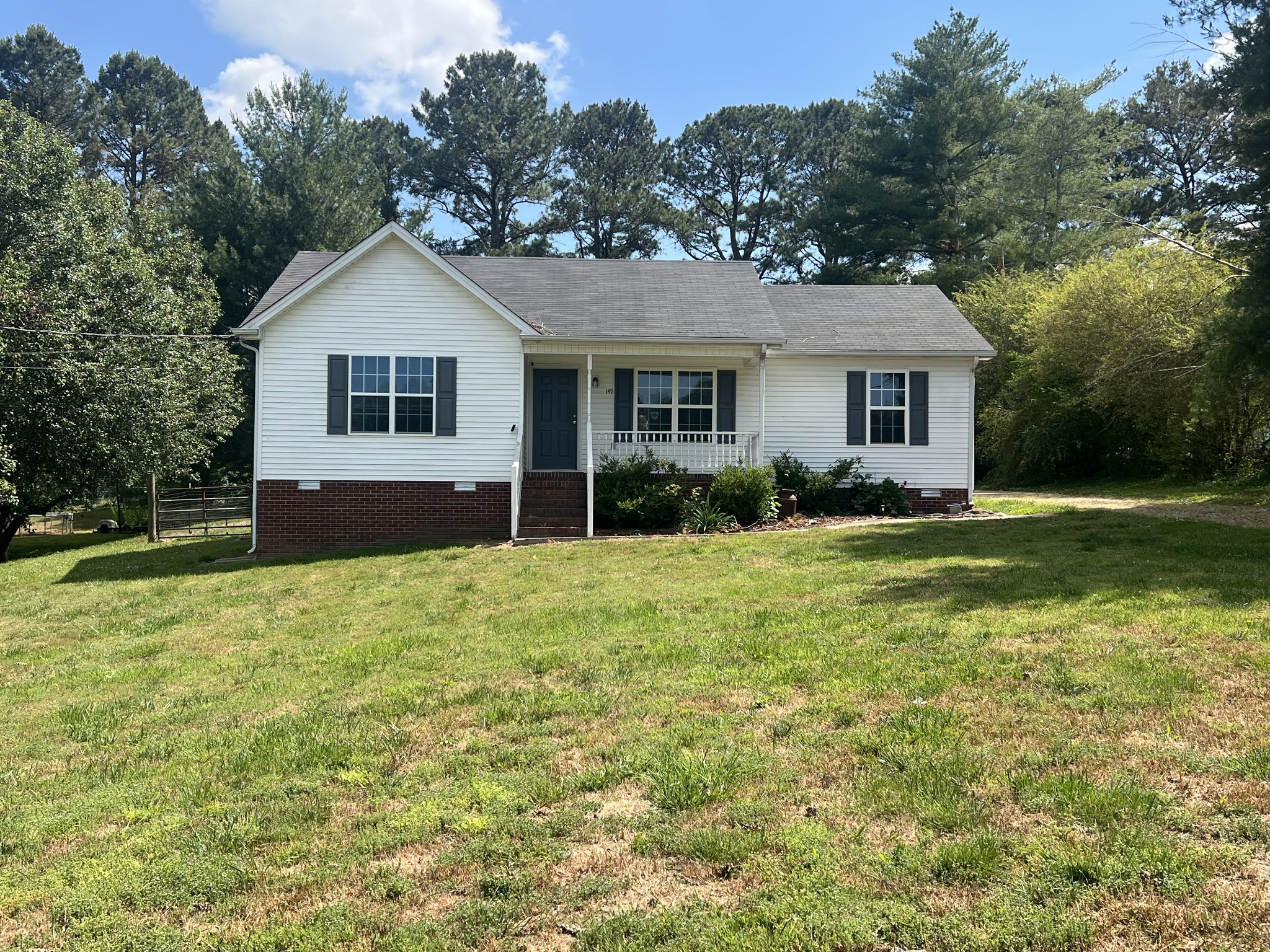 149 Hawthorne Rd