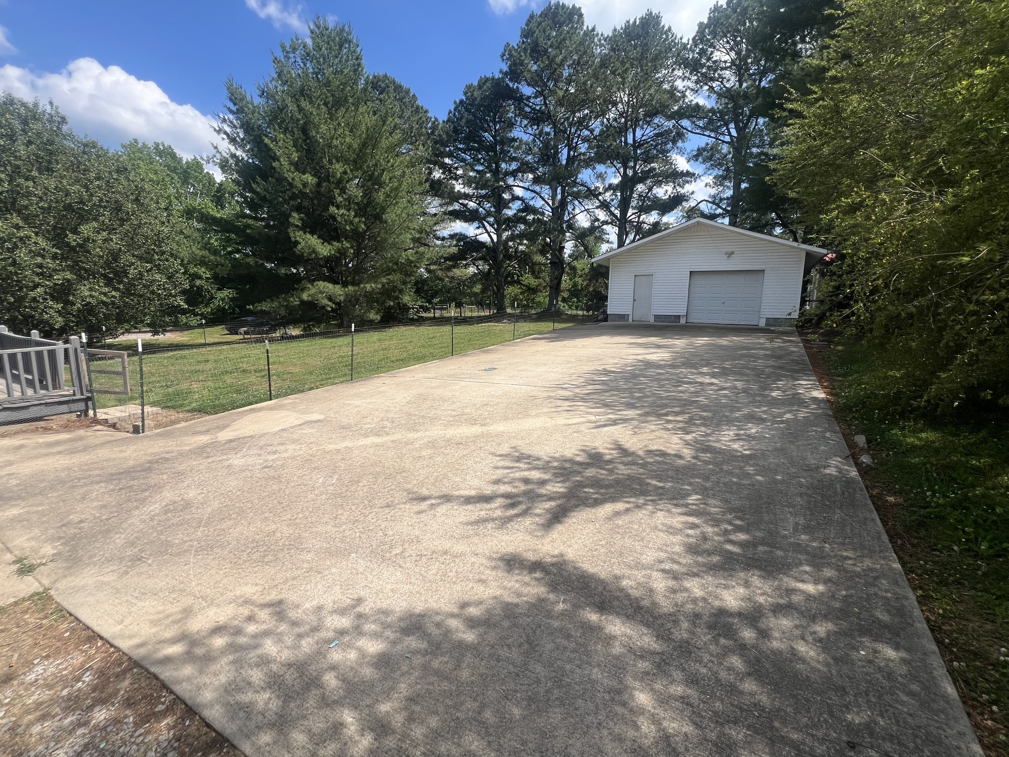 149 Hawthorne Rd