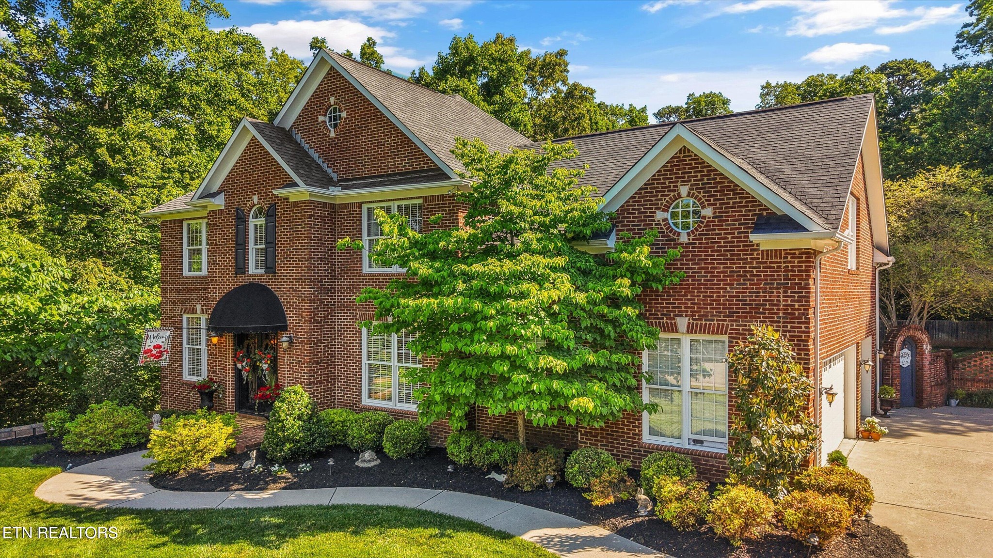 864 Oconnell Drive