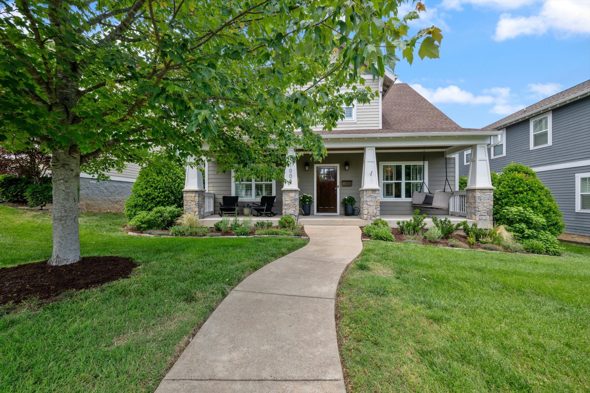 1008 Caldwell Ave