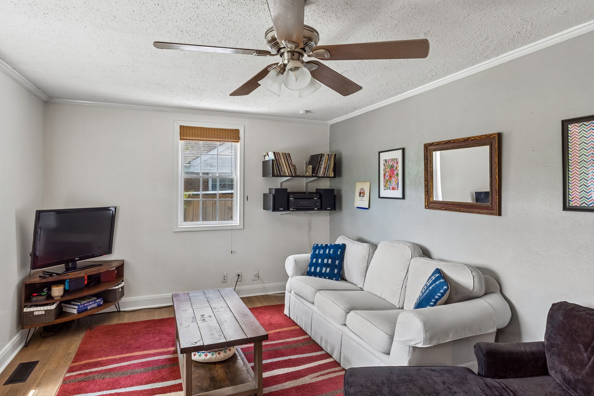1308 Saturn Dr