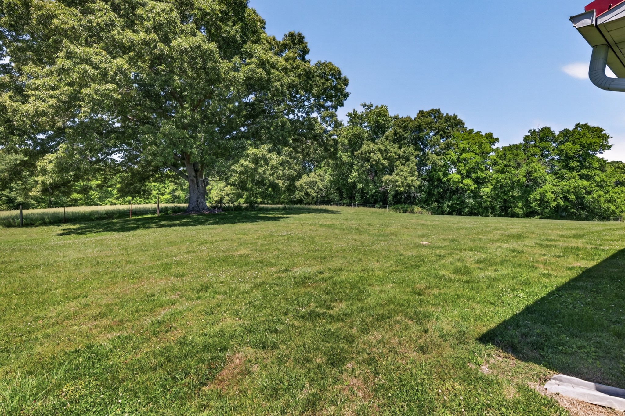 37 Old McLemore Rd