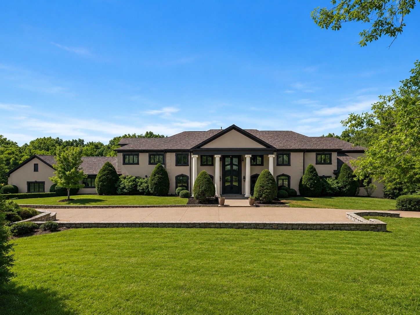 6261 Hillsboro Pike