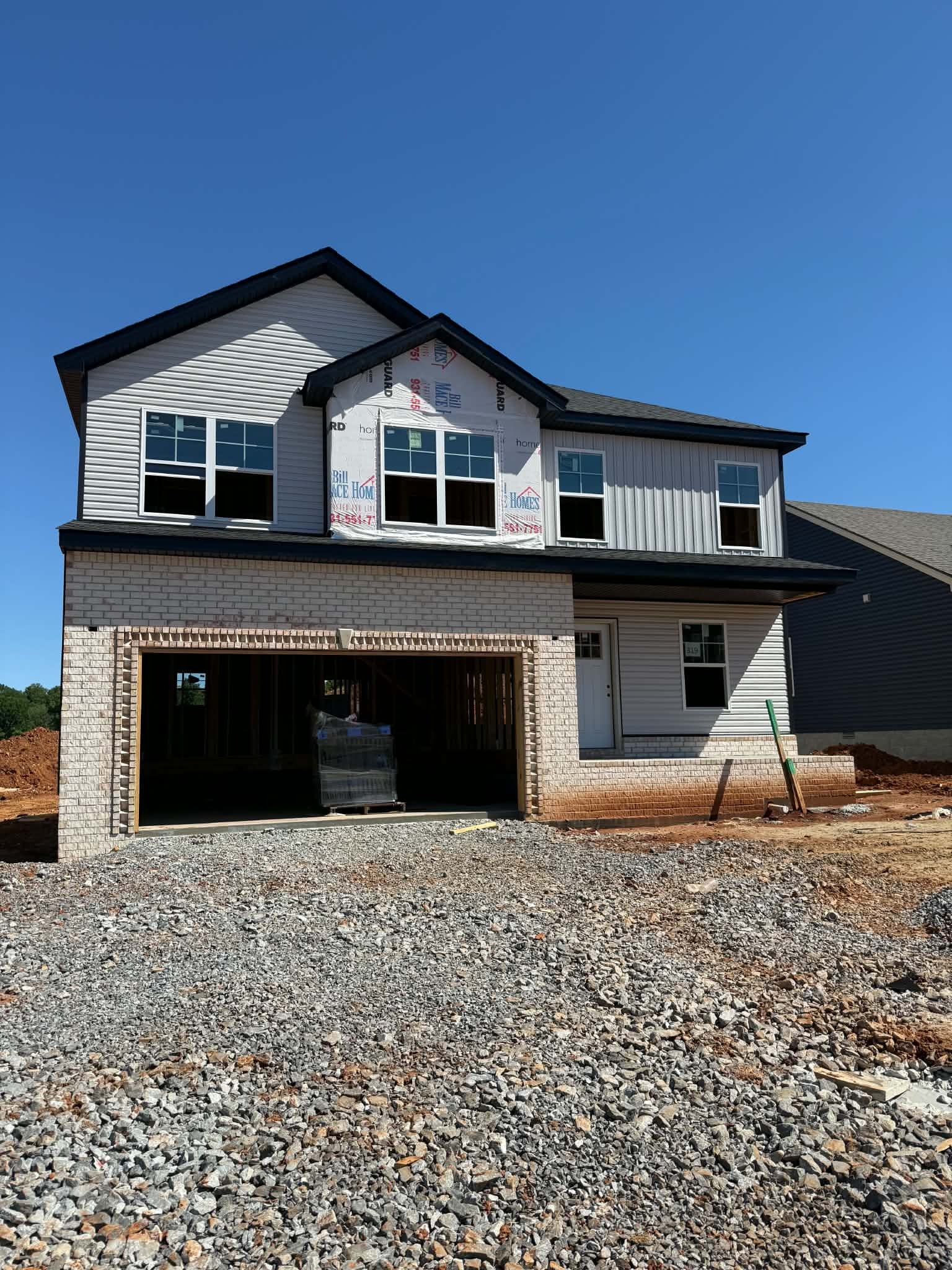 319 Cardinal Creek
