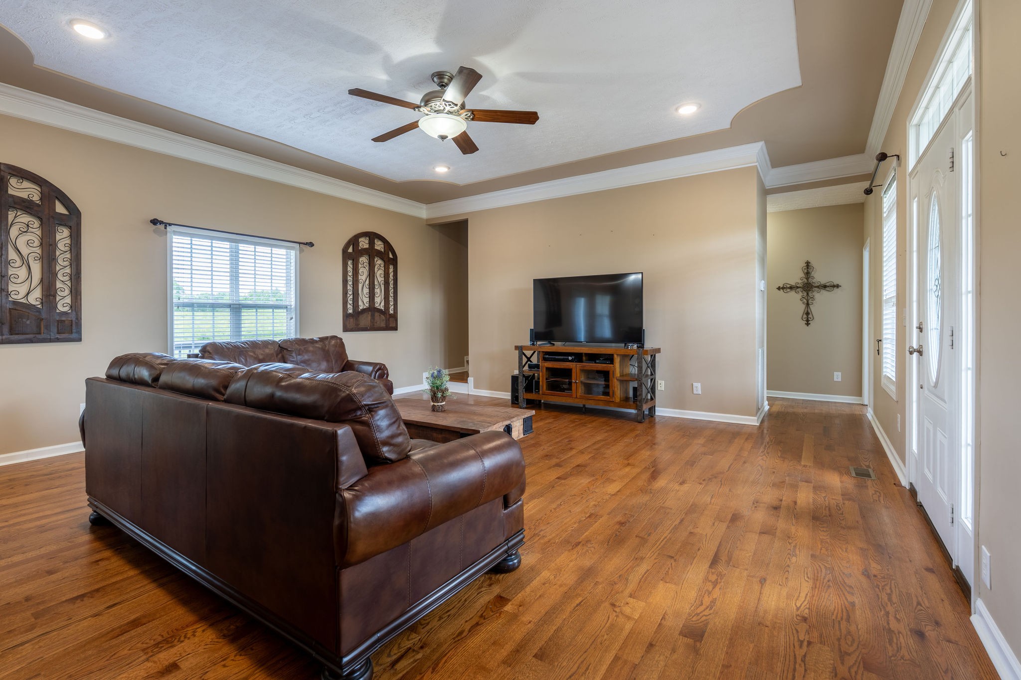 387 Center Point Dr
