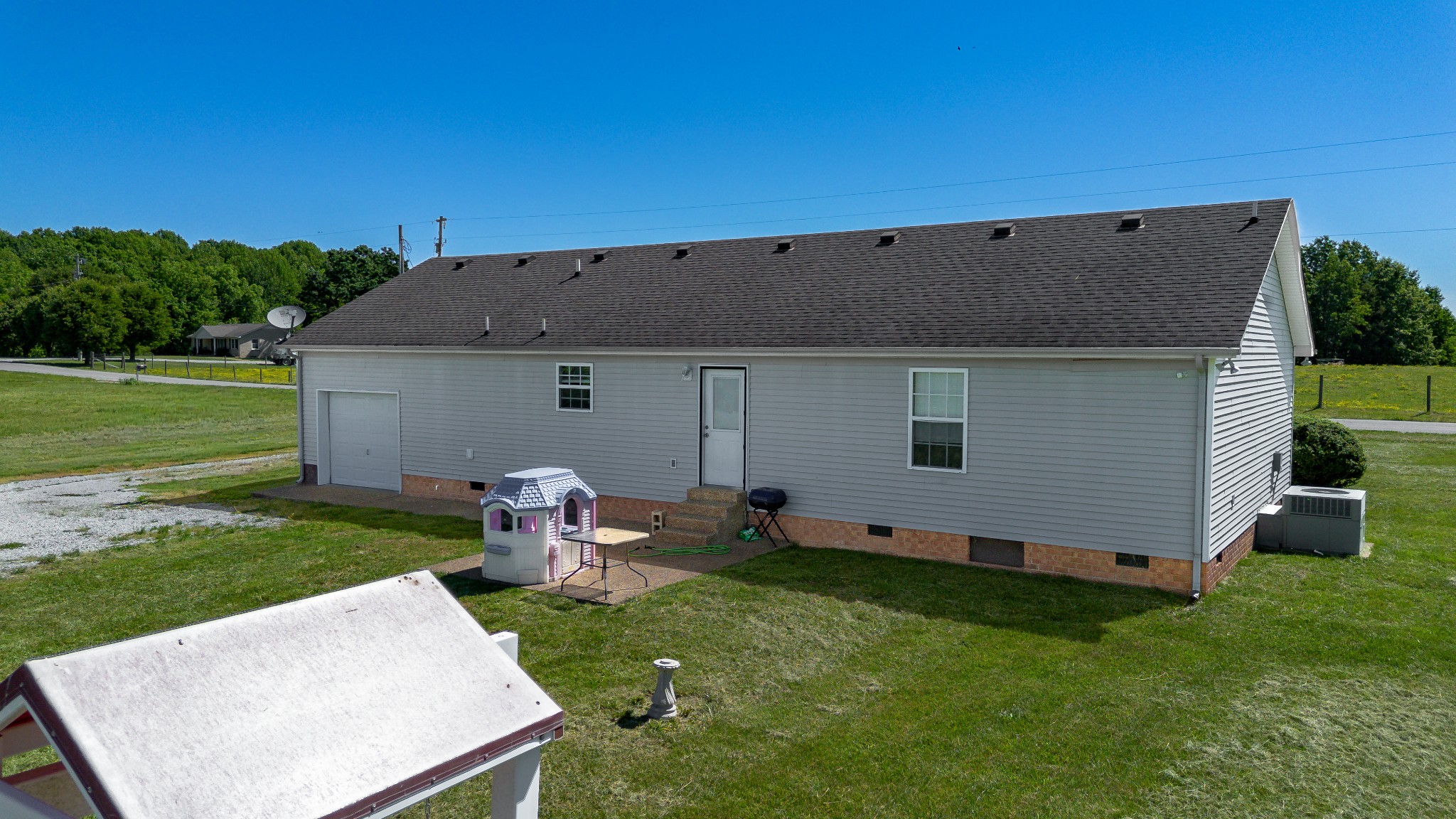 491 White Rd