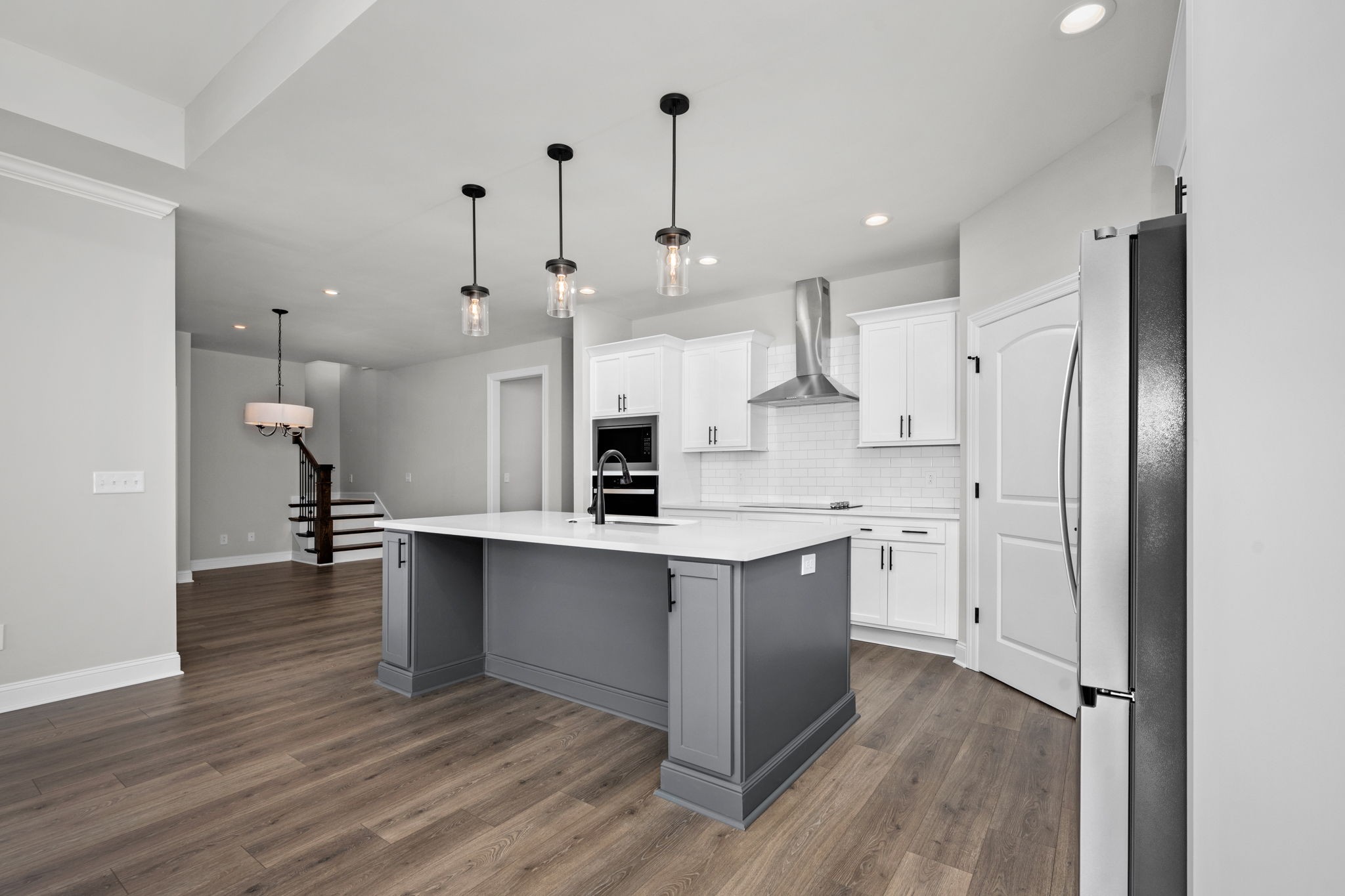 2290 Midland Rd