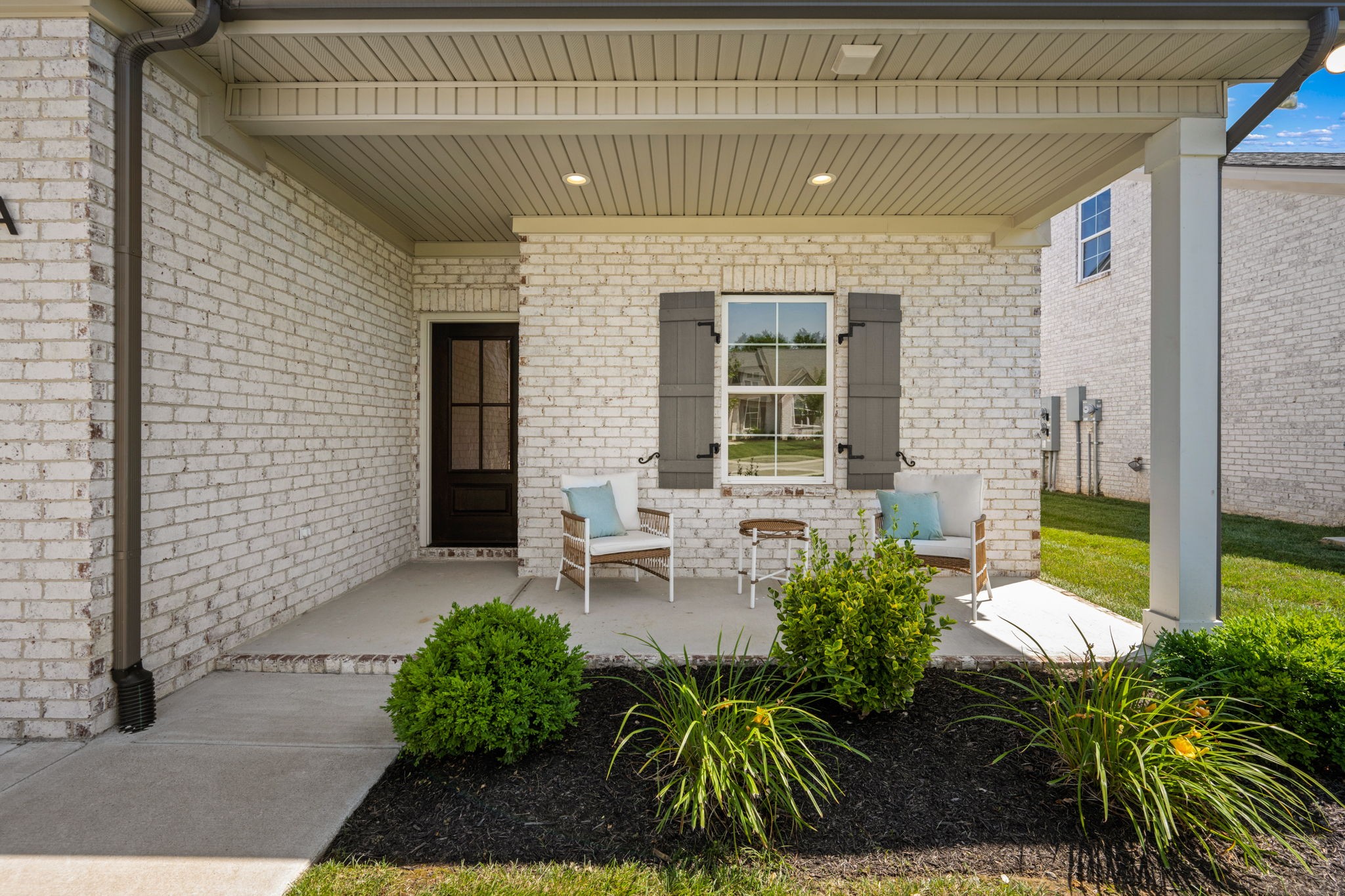 2290 Midland Rd