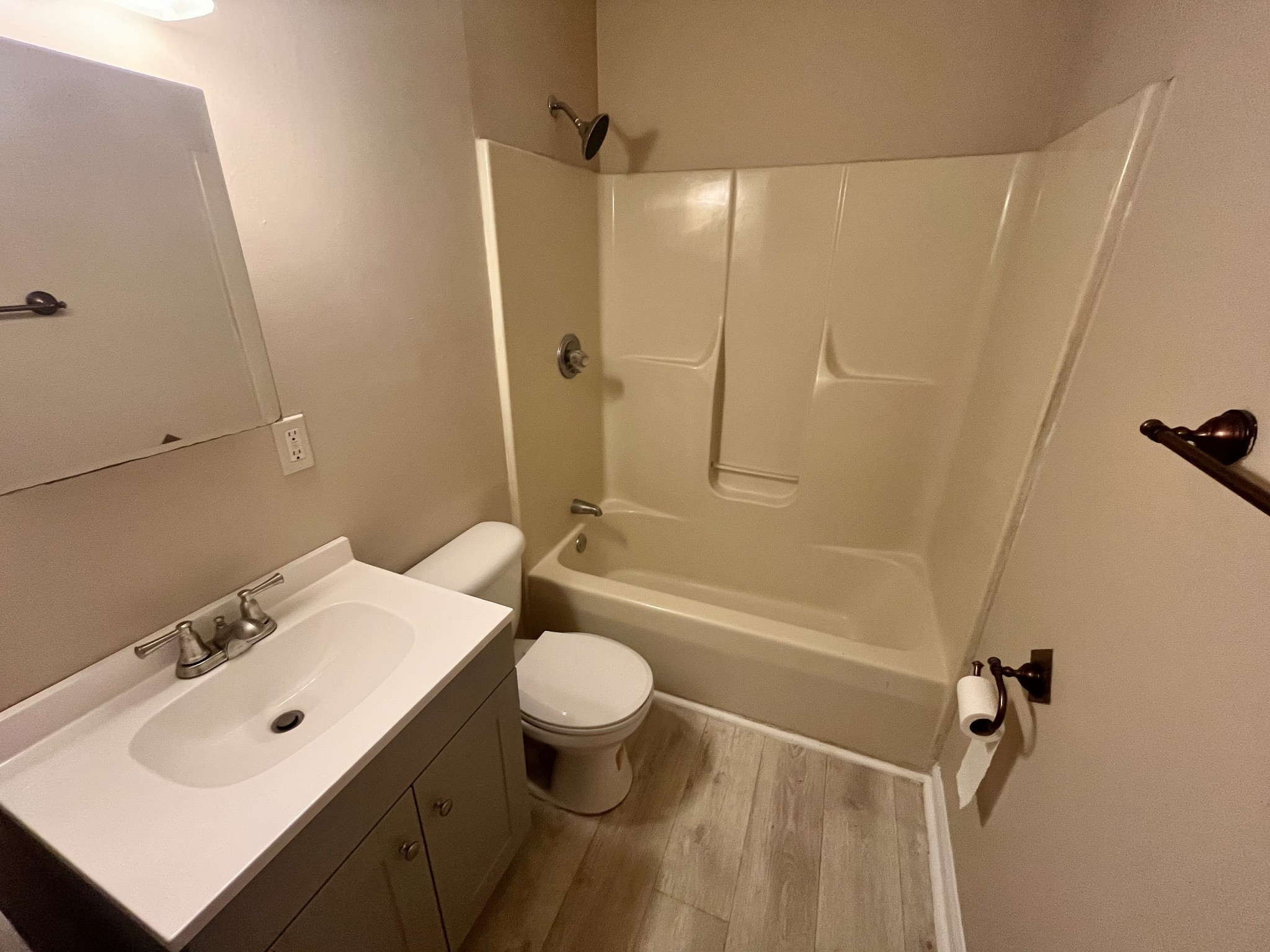 24 Maple St