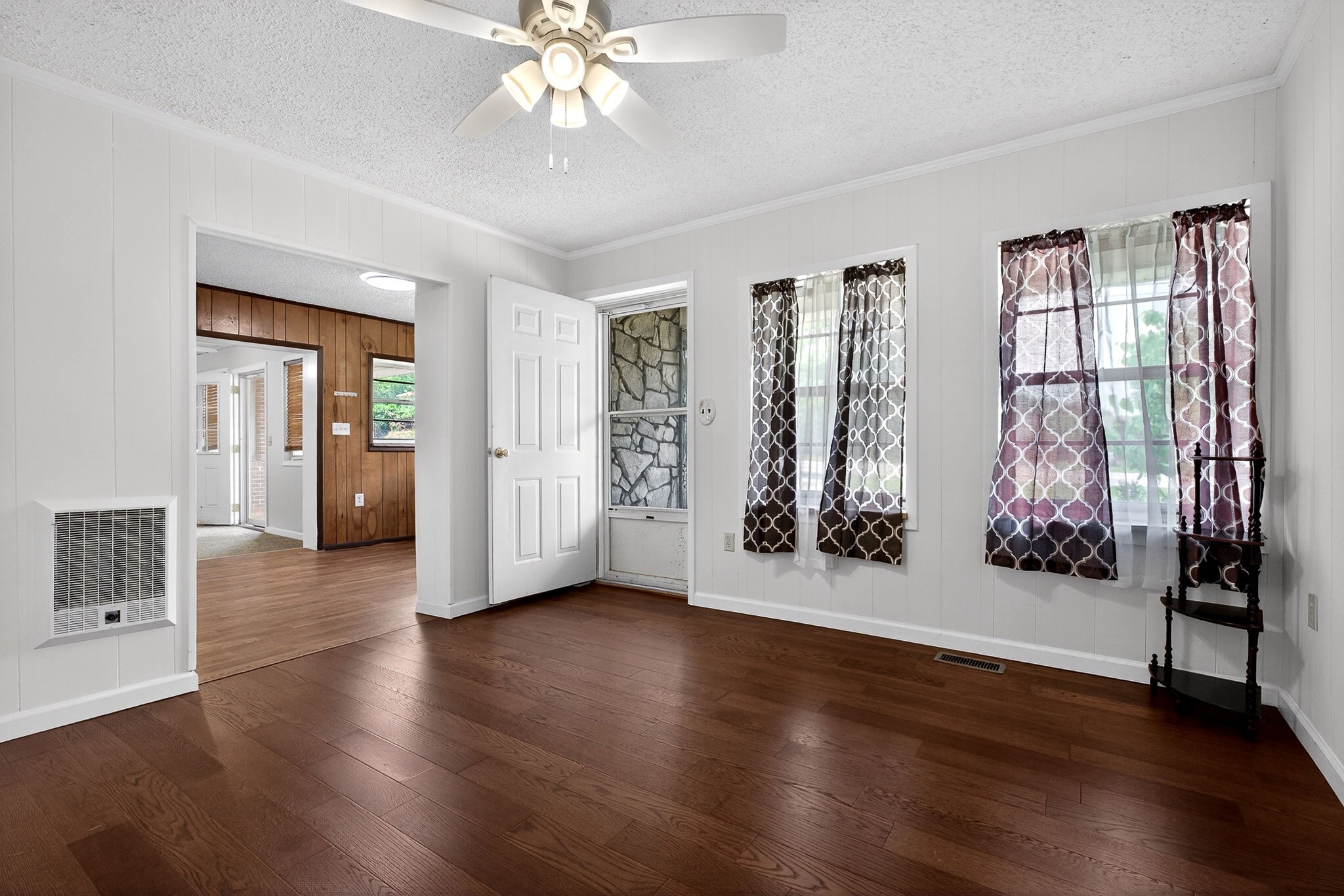1372 Jamestown Hwy