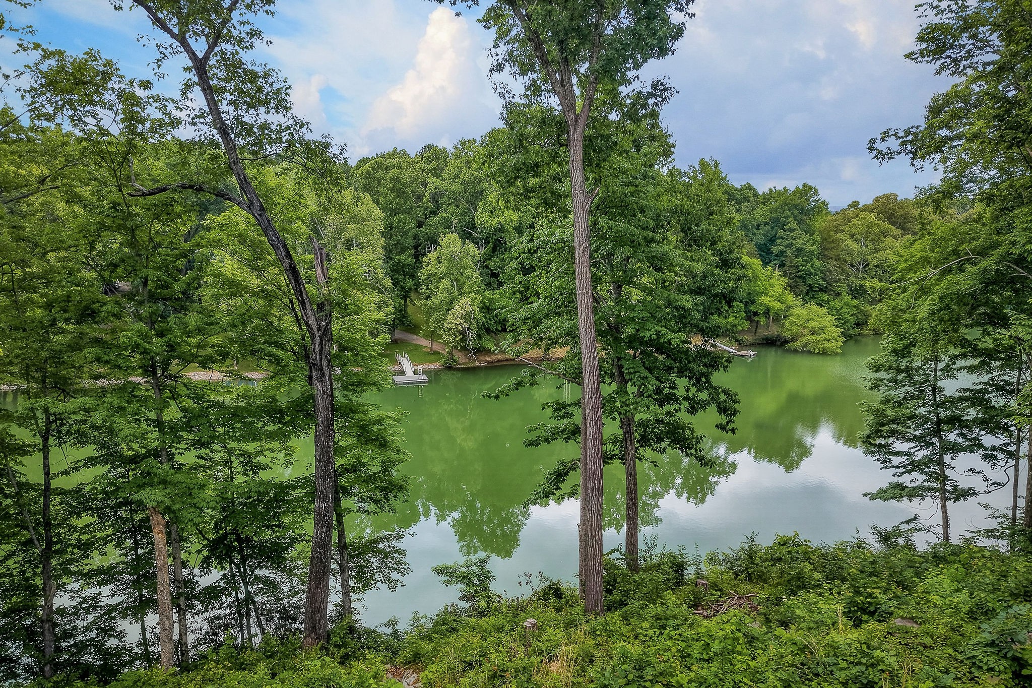 253 River Front Dr