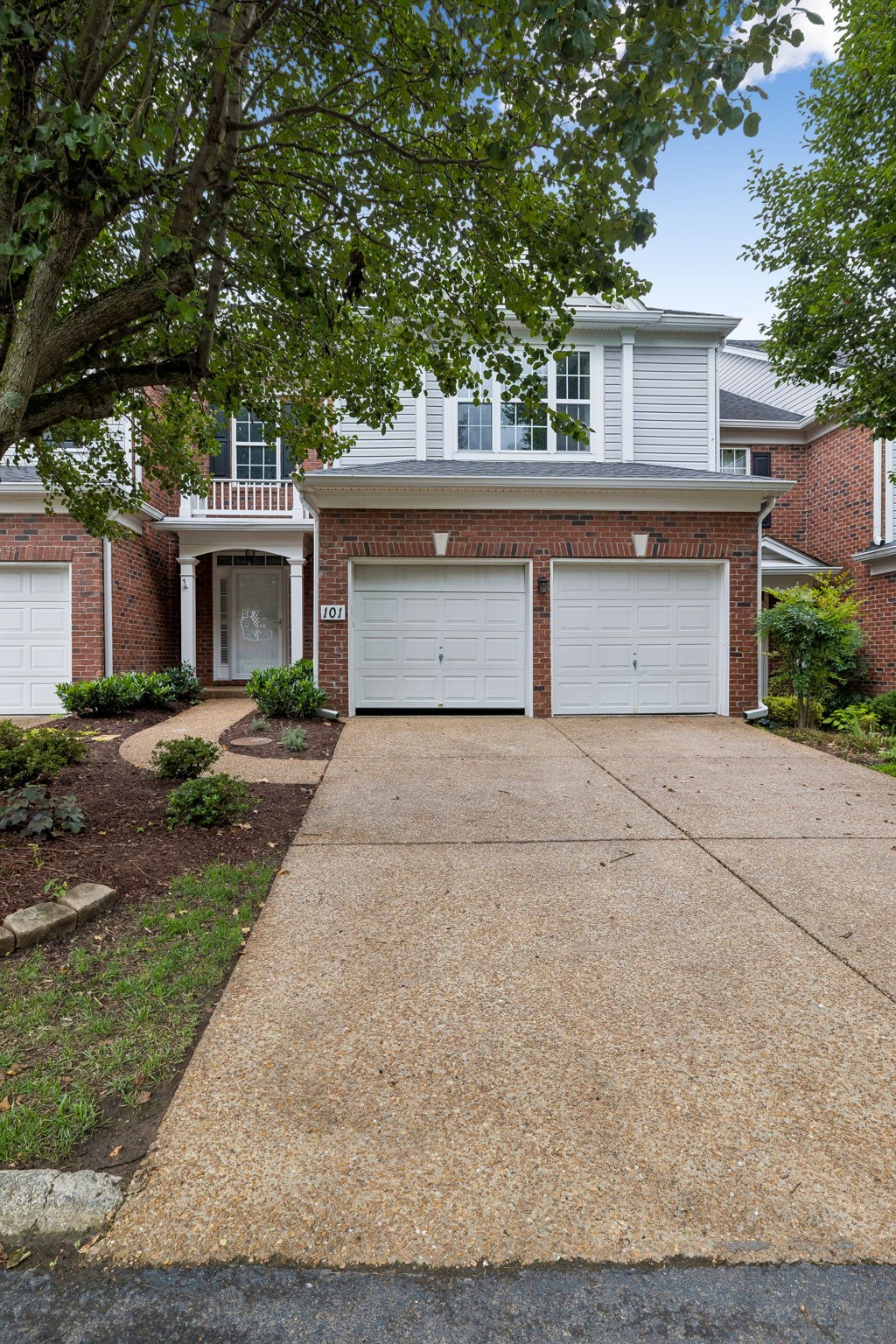 231 Green Harbor Rd
