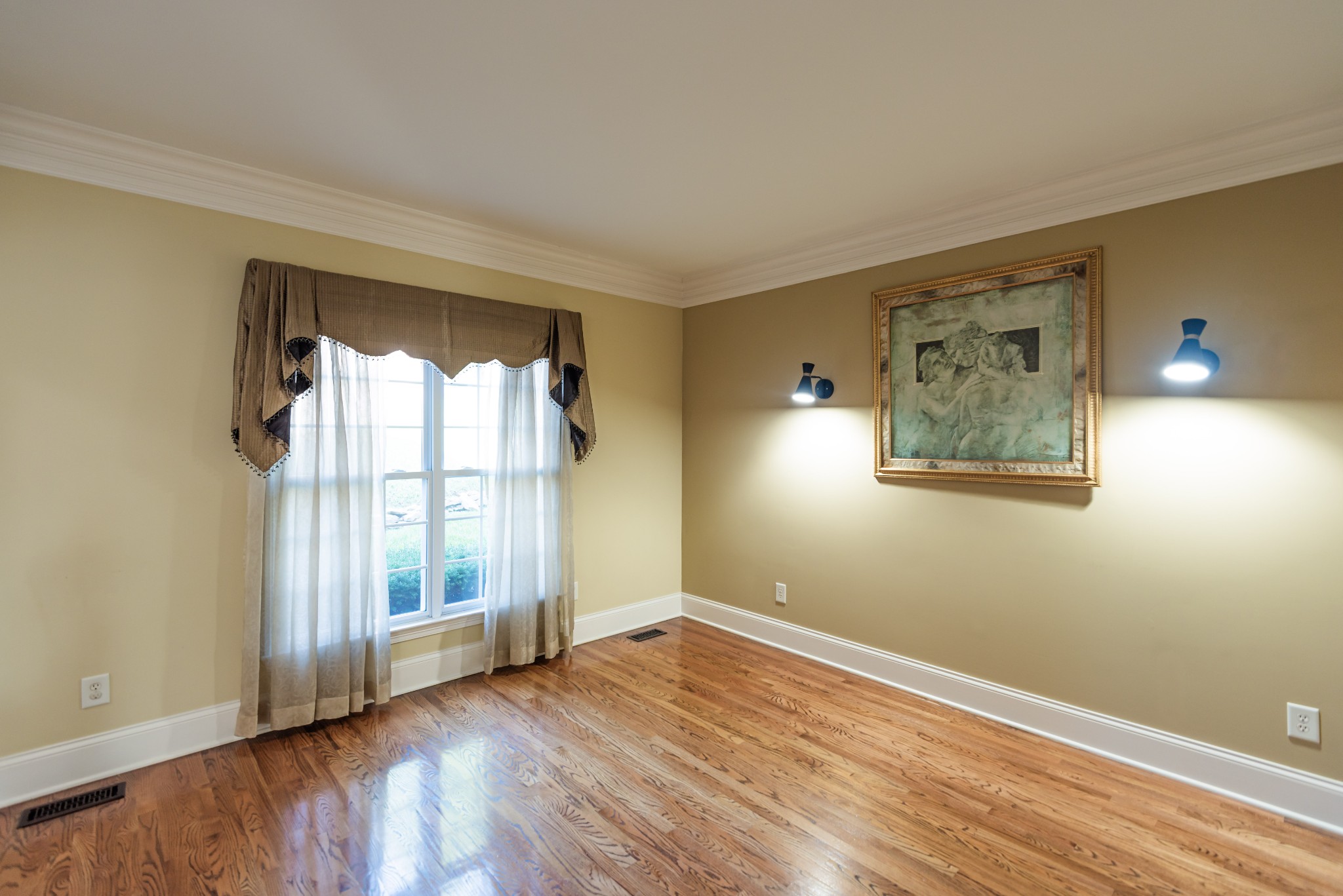 1014 Calebs Walk
