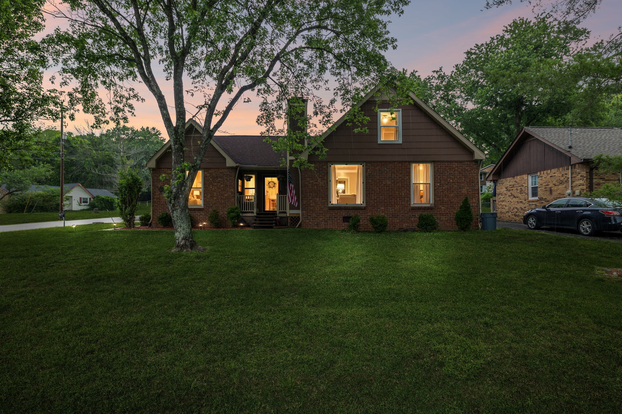 4916 Shadowlawn Dr