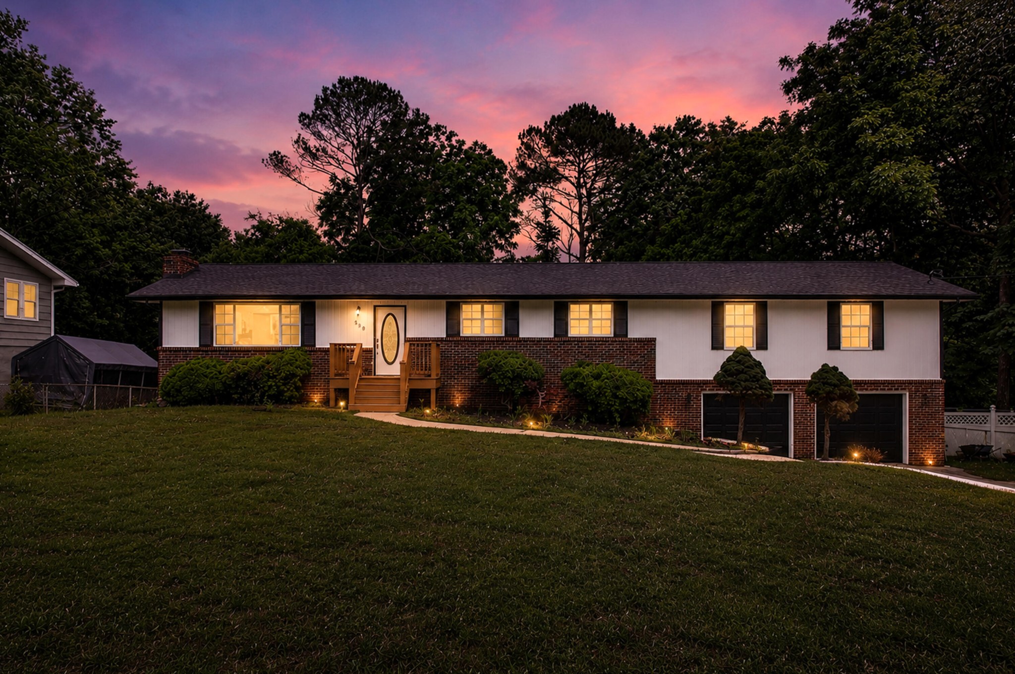 968 W Circle Drive