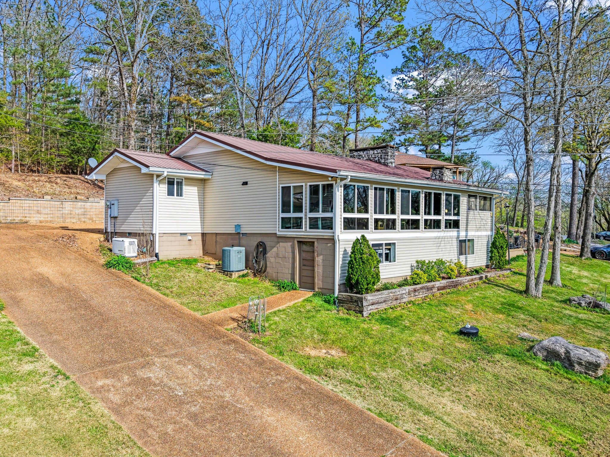 252 Fred Cole Ln