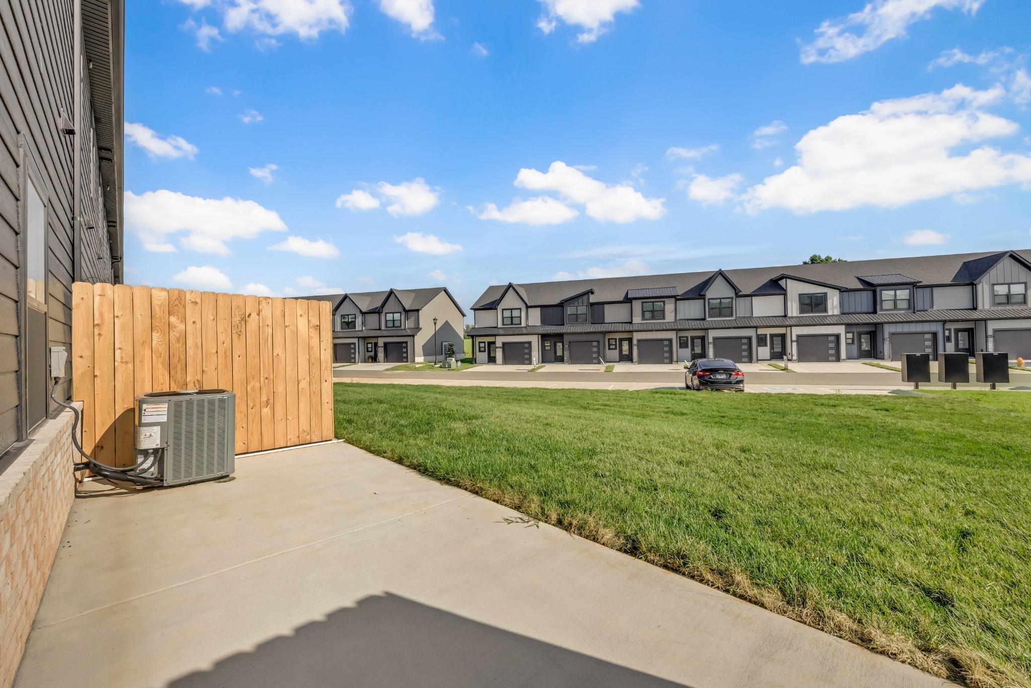 1502 Jonathan Wade Circle