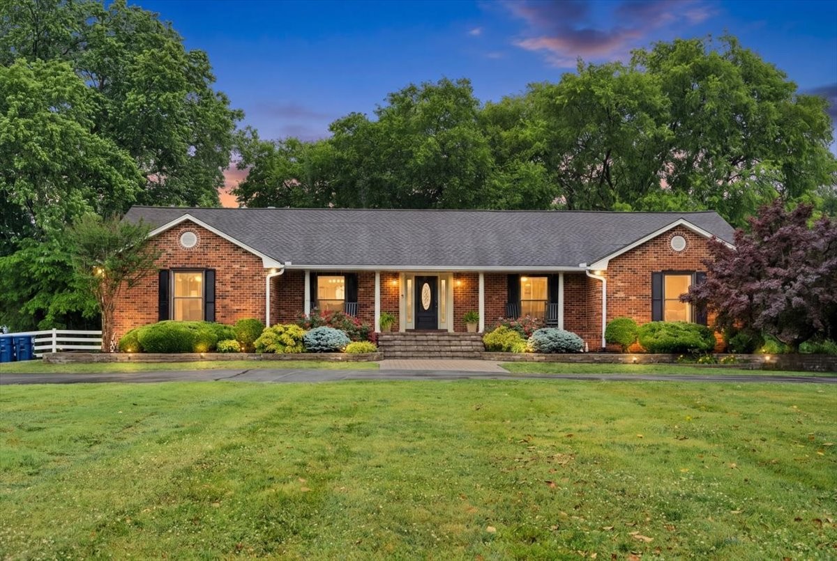 311 Mayfield Dr