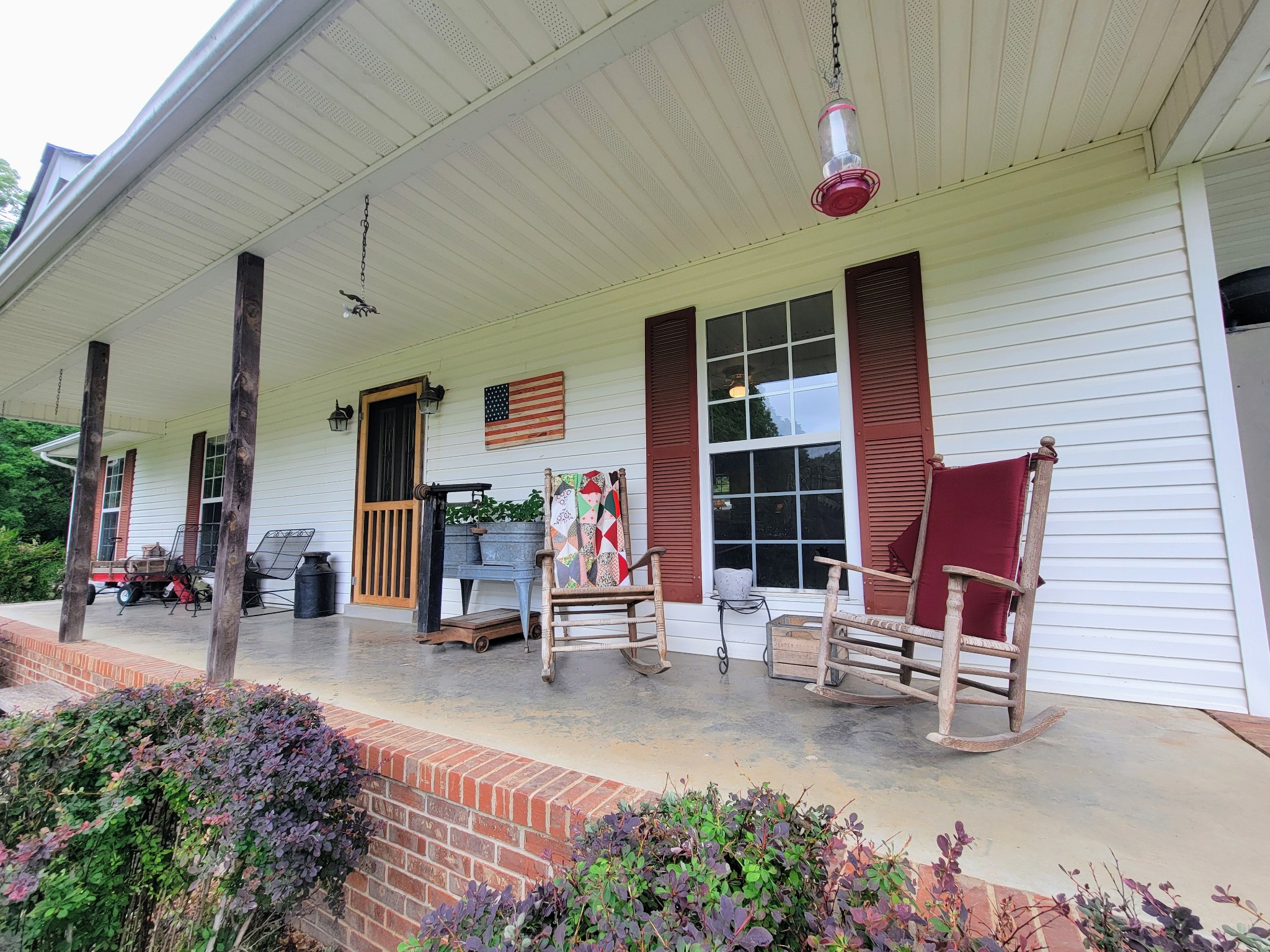 1089 Jim Clark Rd