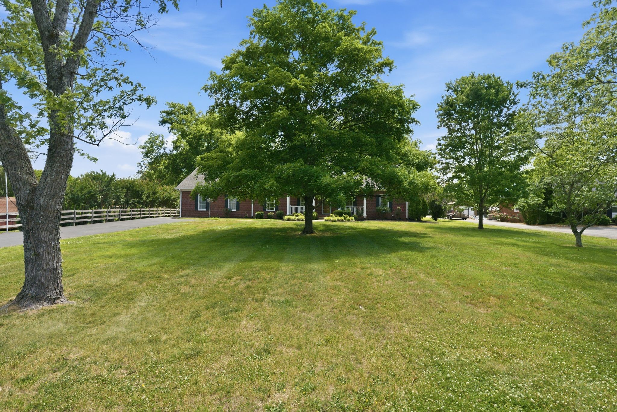 209 Cotton Ln