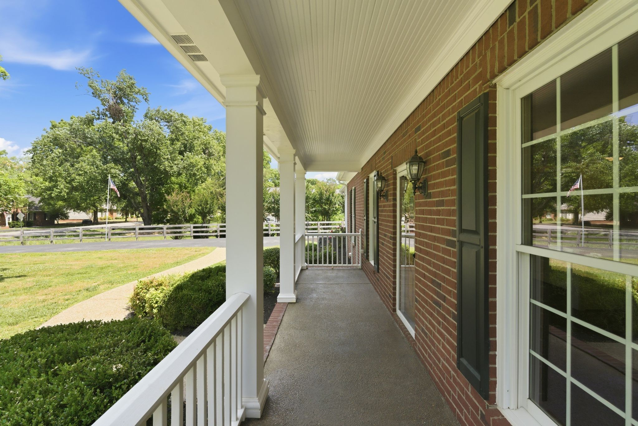 209 Cotton Ln